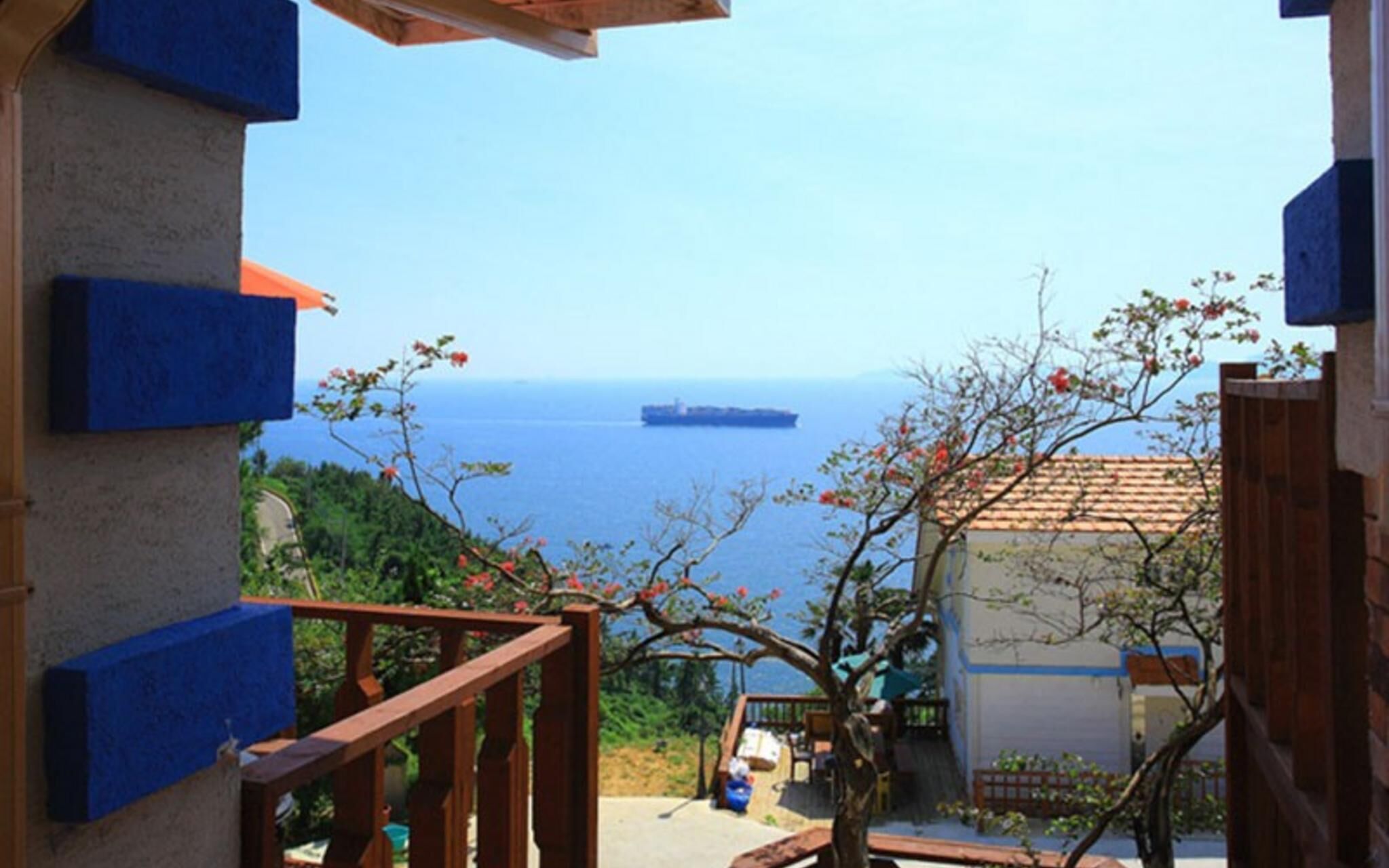 Namhae Casa Mar Pension