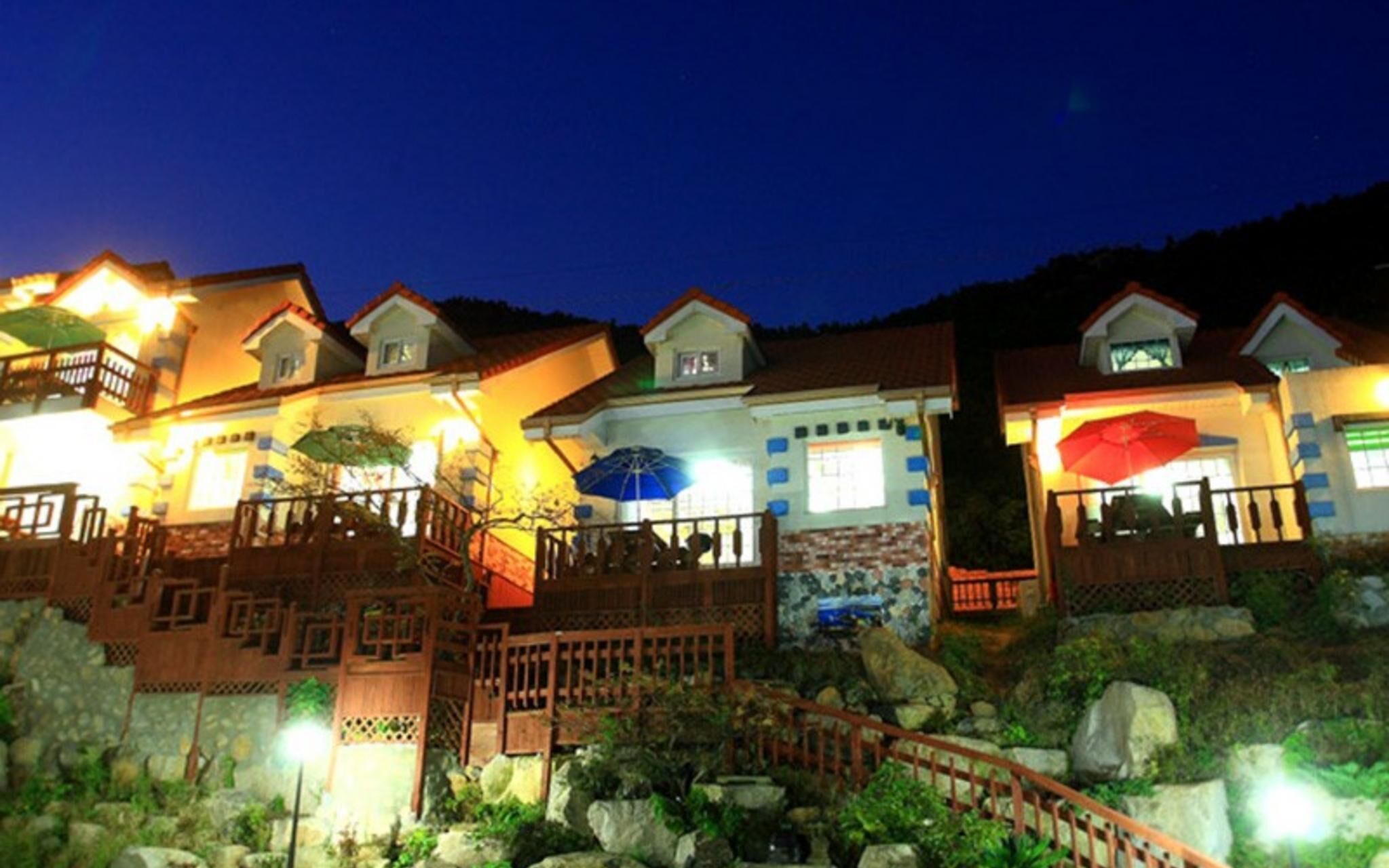 Namhae Casa Mar Pension