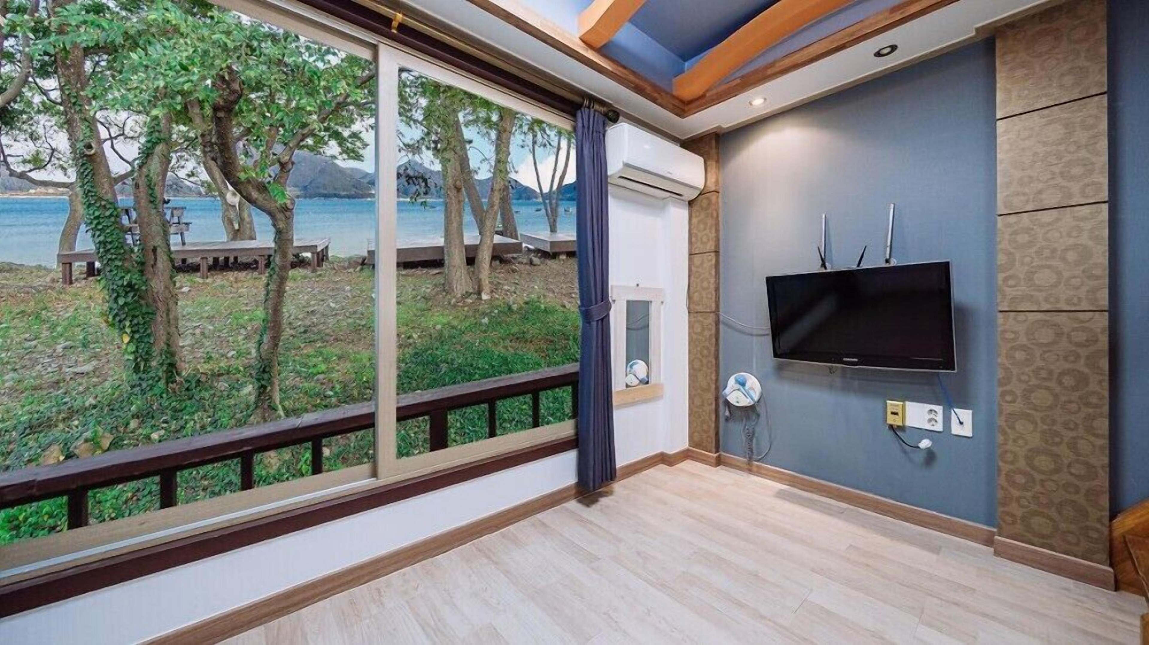 Namhae Dream Pension