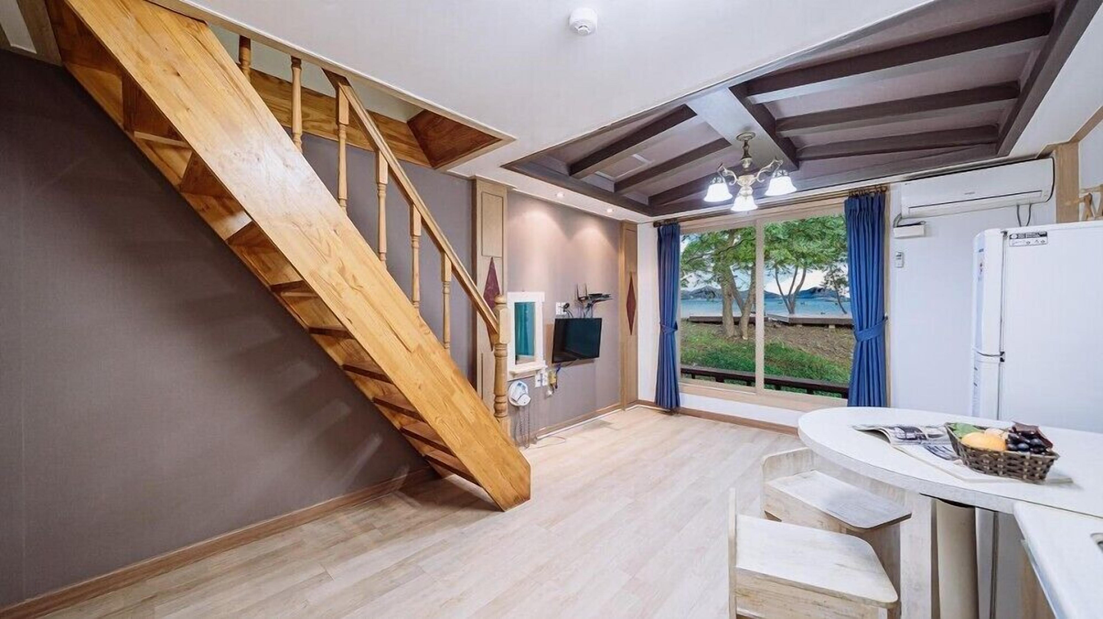 Namhae Dream Pension