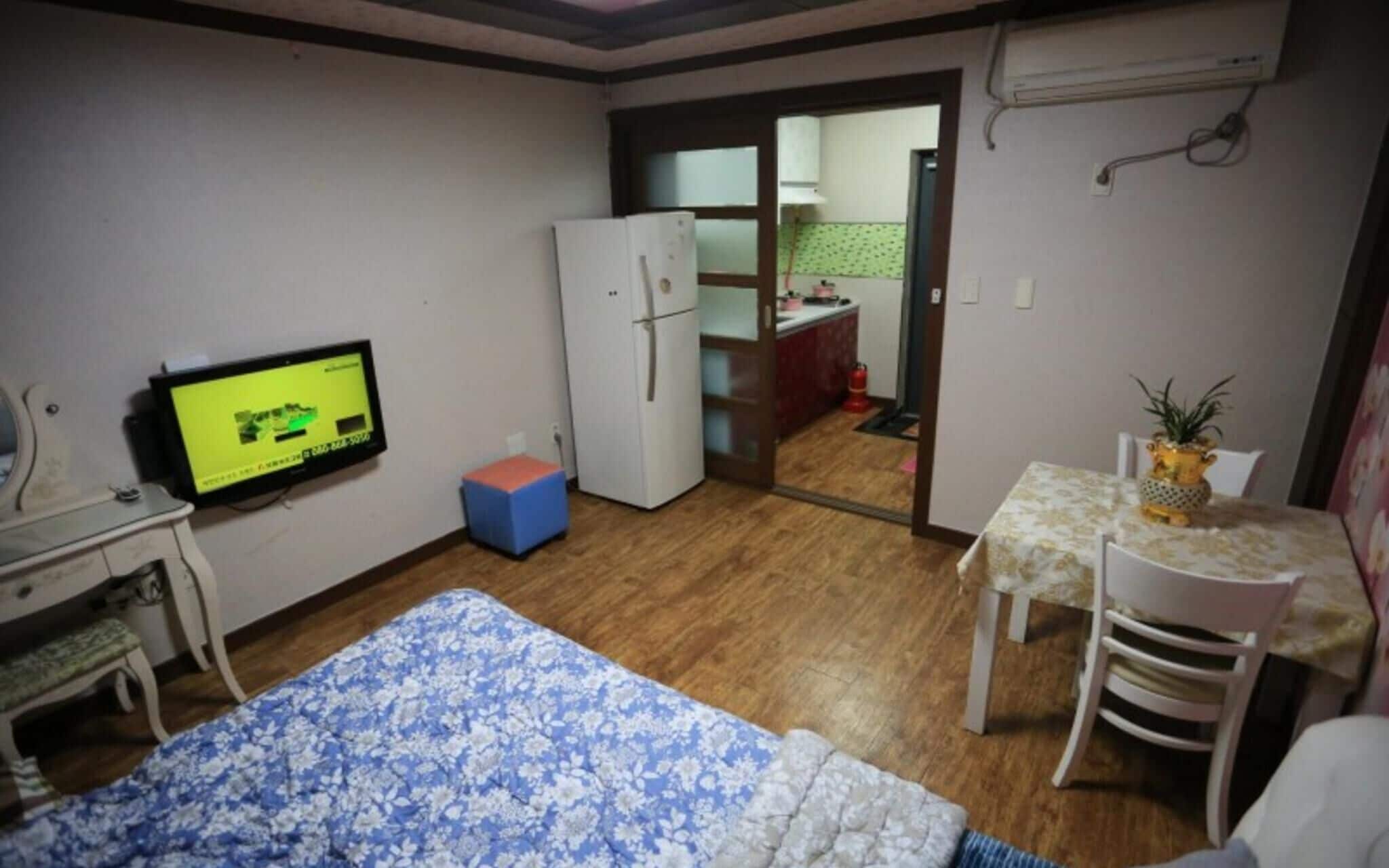 Namhae Enmorae Pension