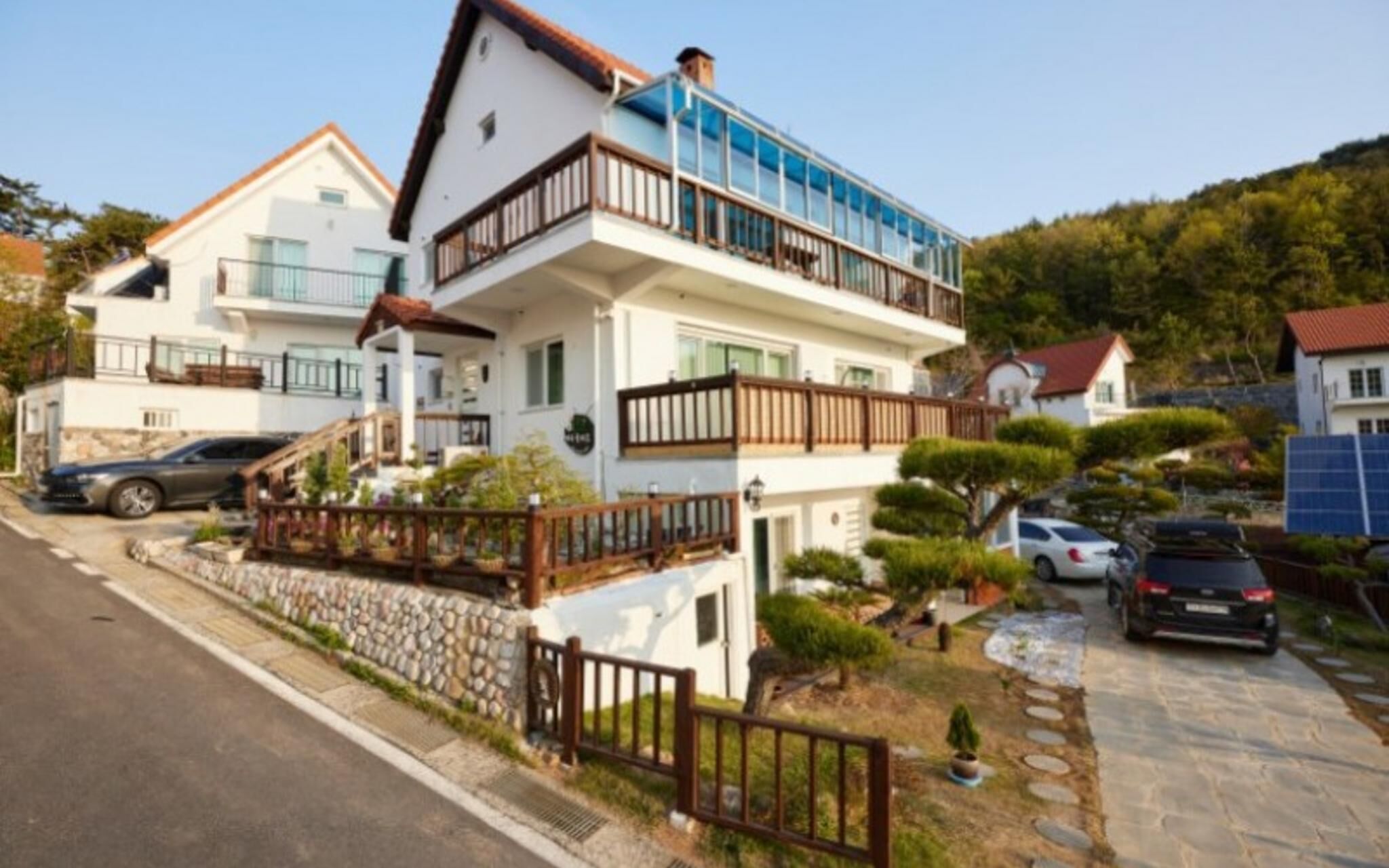 Namhae German Village Hercules Pension