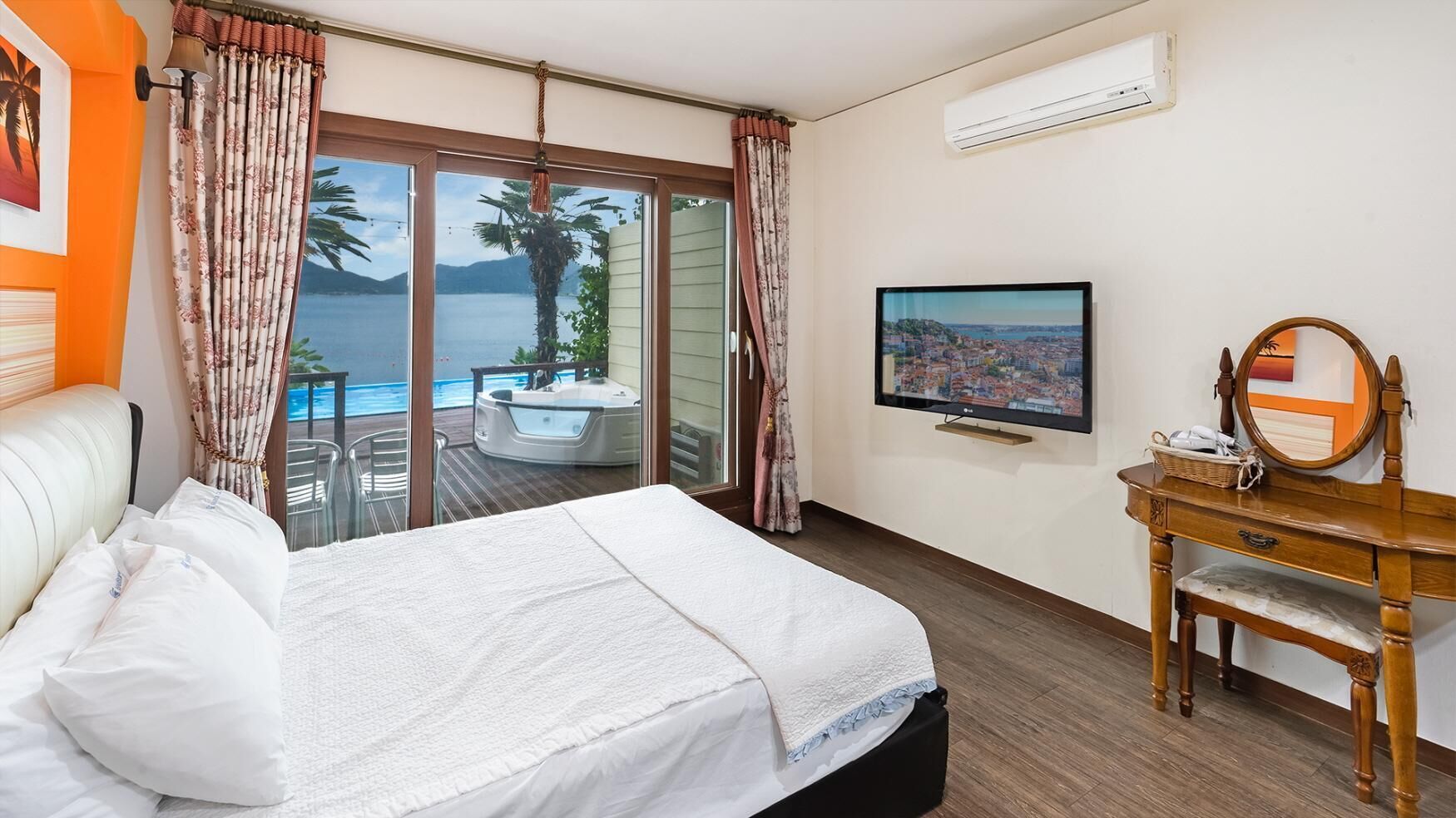 Namhae Harbor Resort