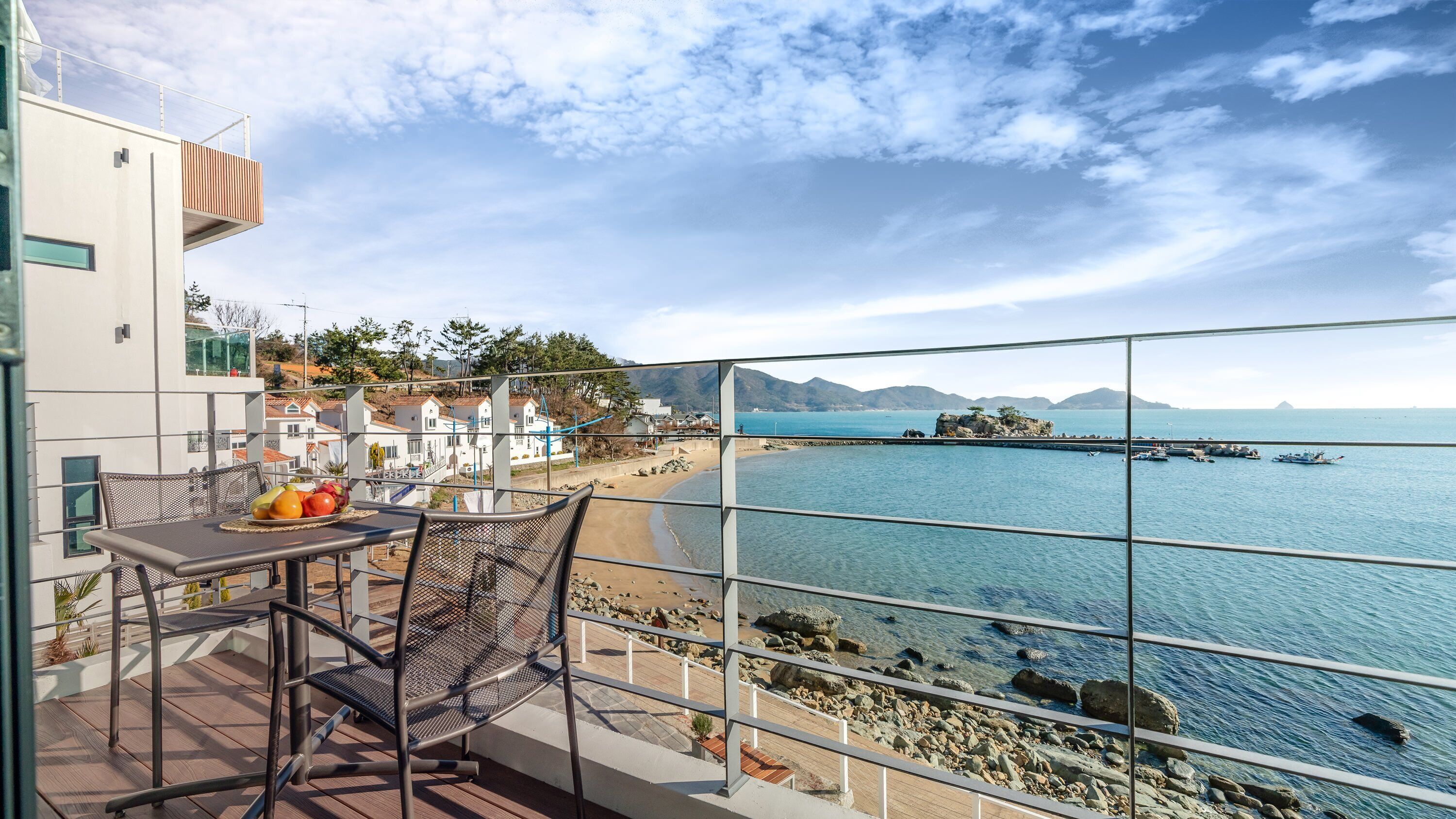 Namhae Lounge 32
