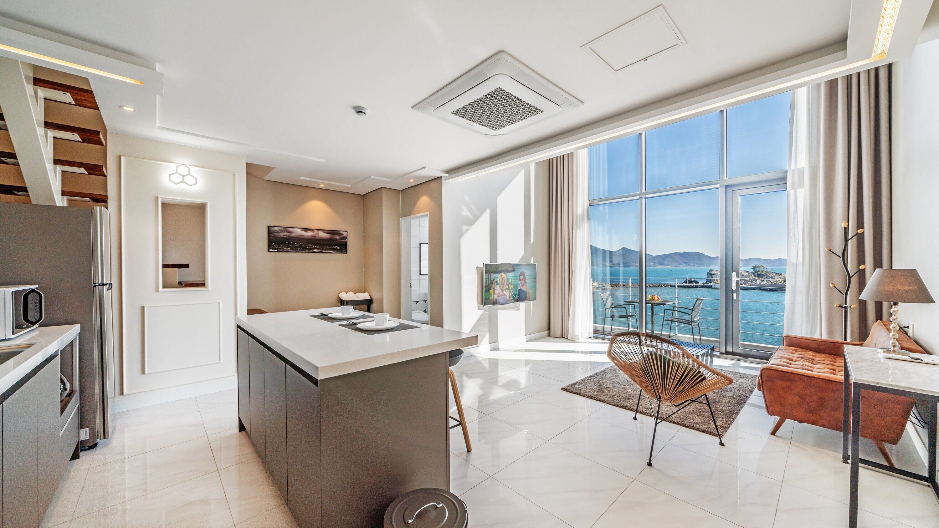 Namhae Lounge 32