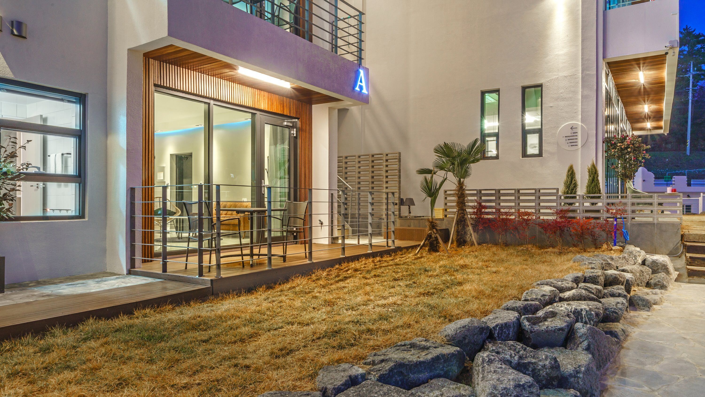Namhae Lounge 32