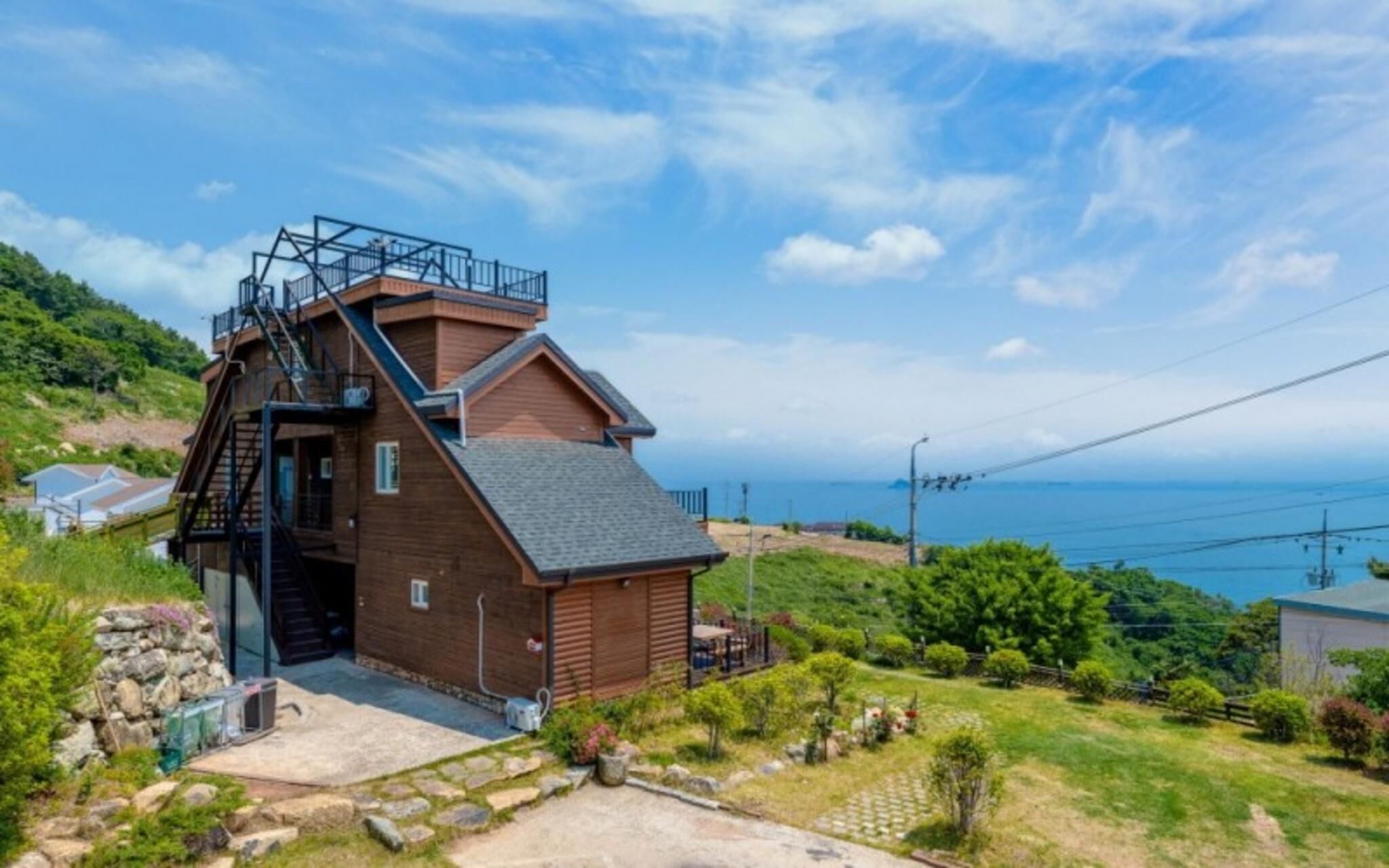 Namhae Macaron Pension