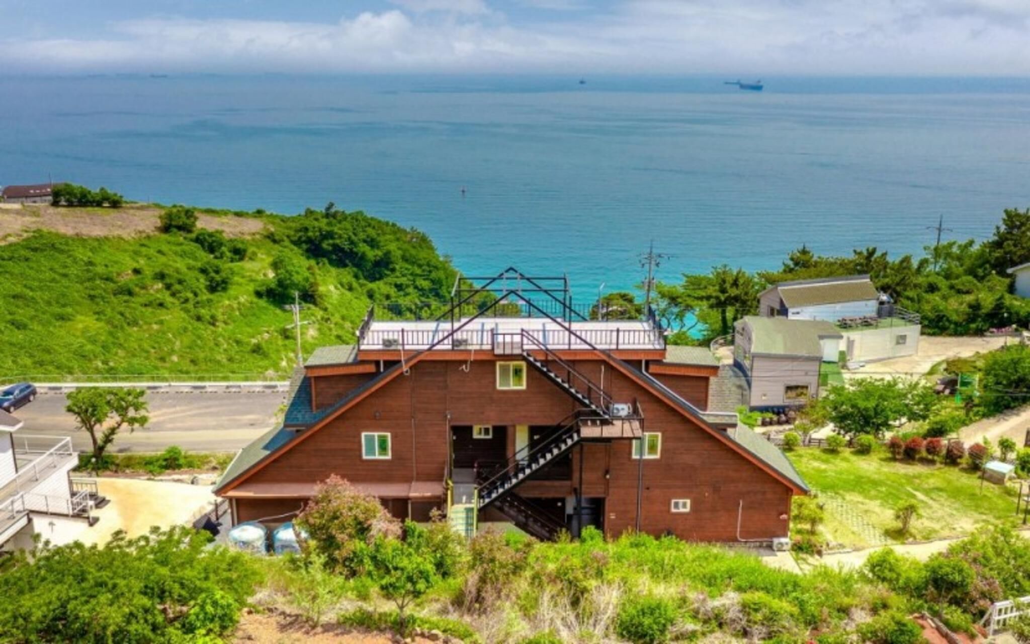 Namhae Macaron Pension