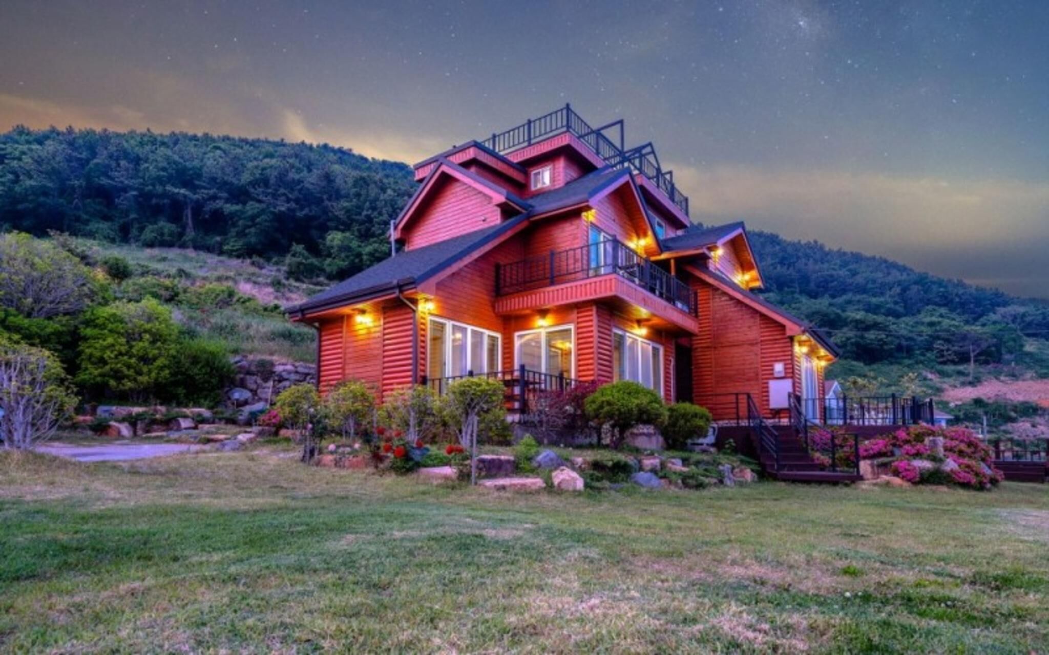 Namhae Macaron Pension