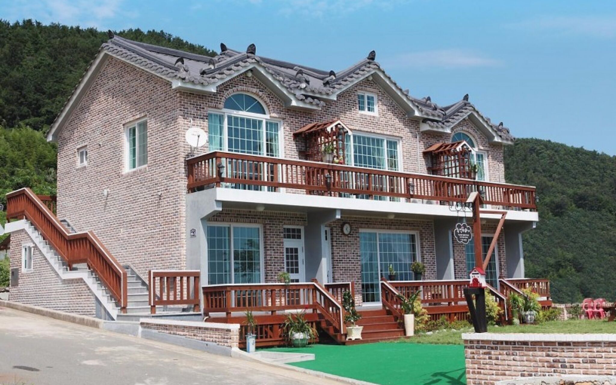 Namhae Memory Plus Bed and Breakfast