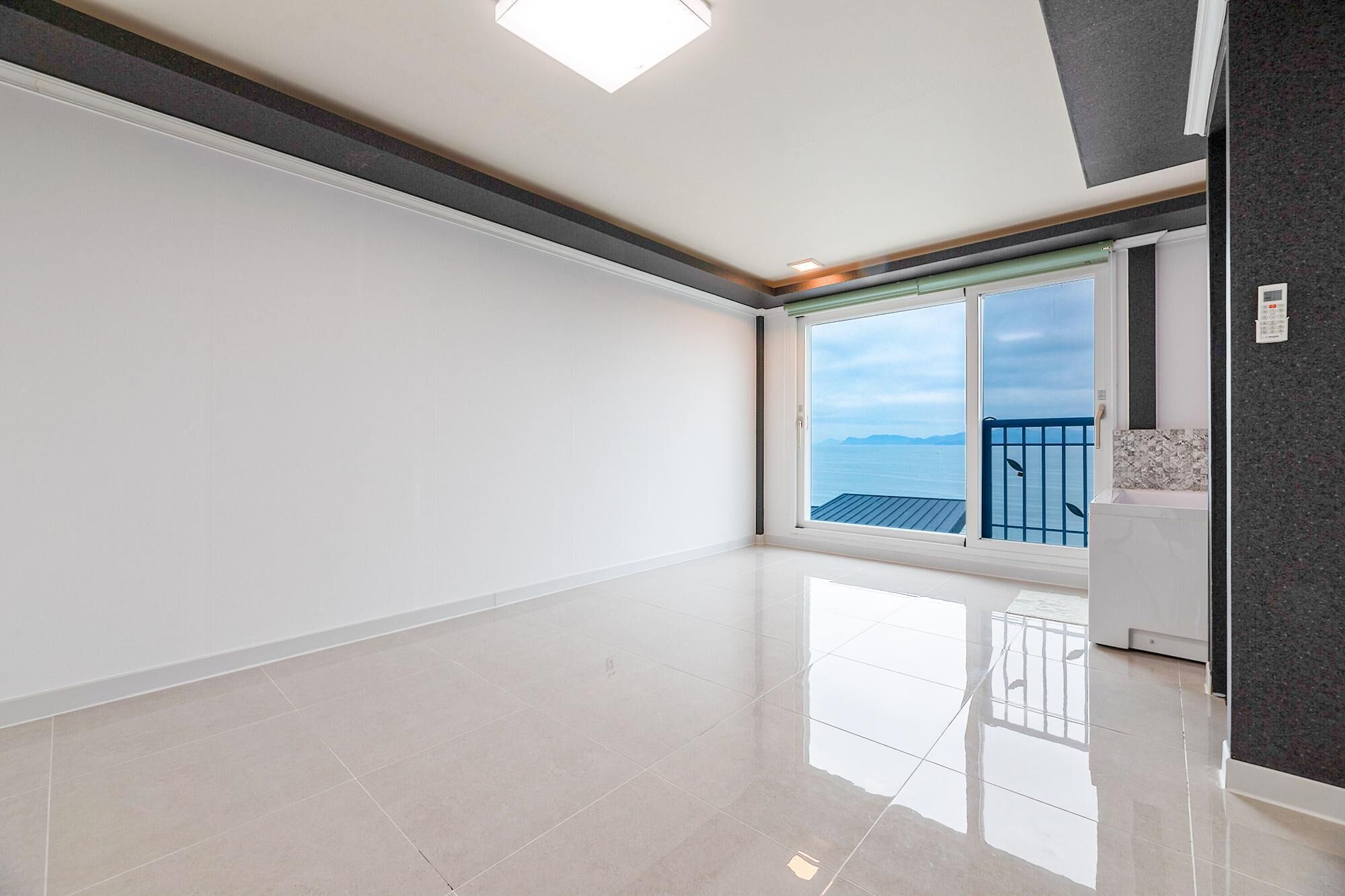 Namhae Modern Spa Pension