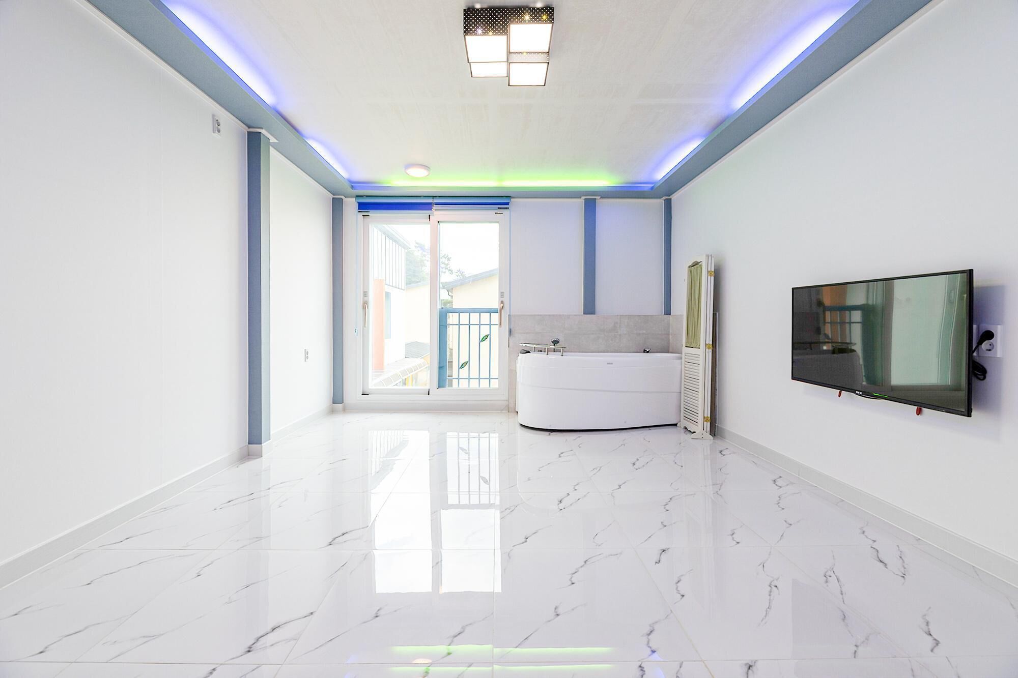 Namhae Modern Spa Pension