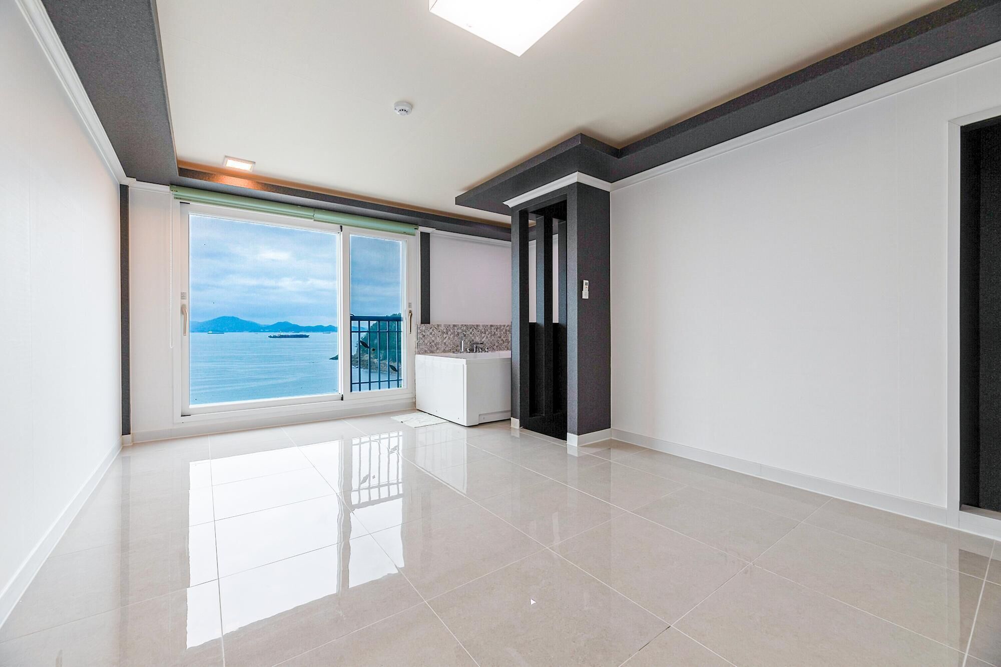 Namhae Modern Spa Pension