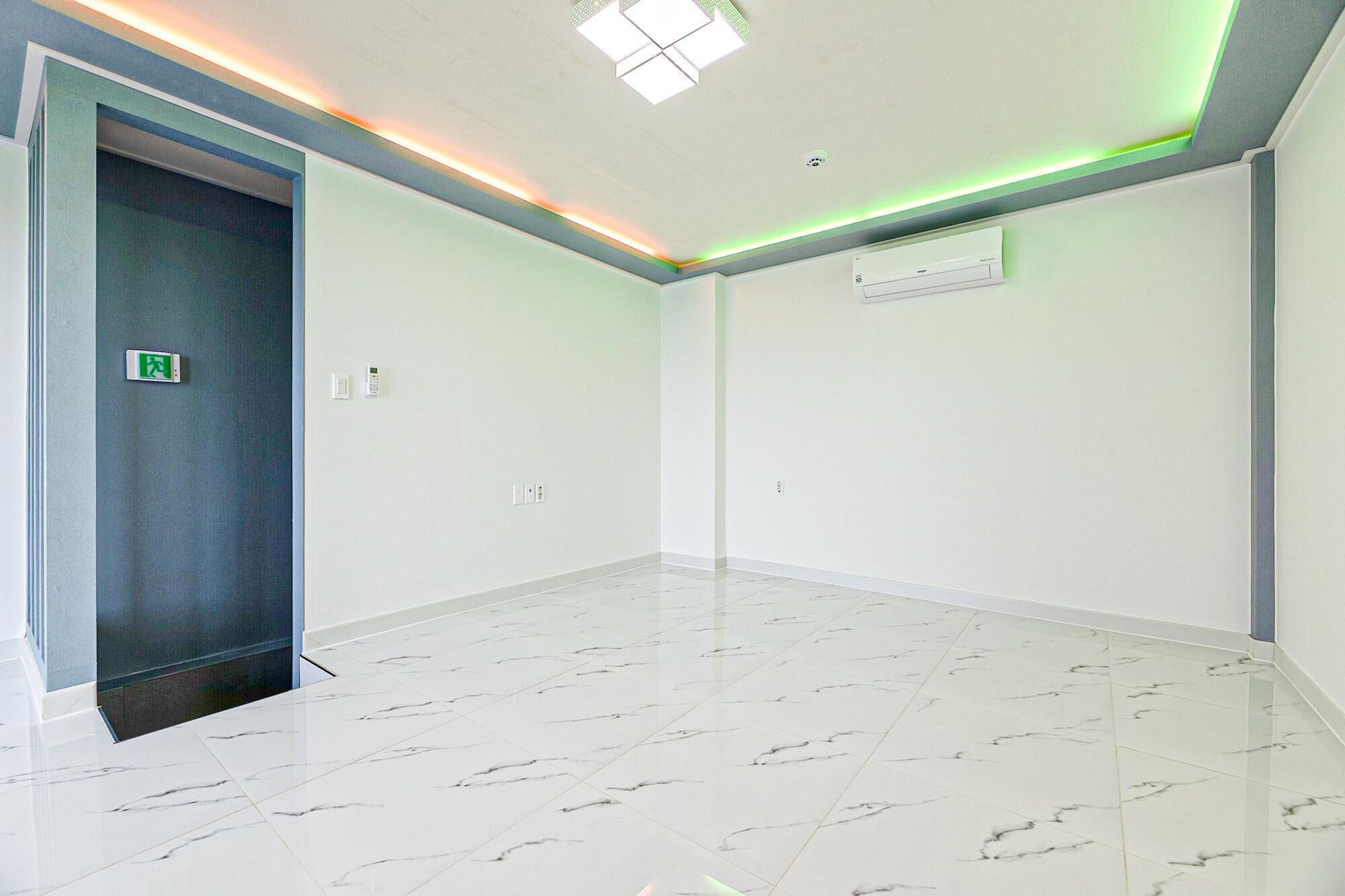 Namhae Modern Spa Pension