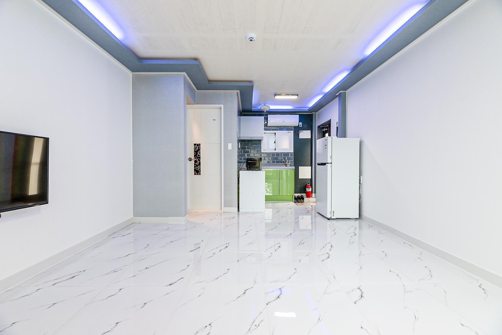Namhae Modern Spa Pension
