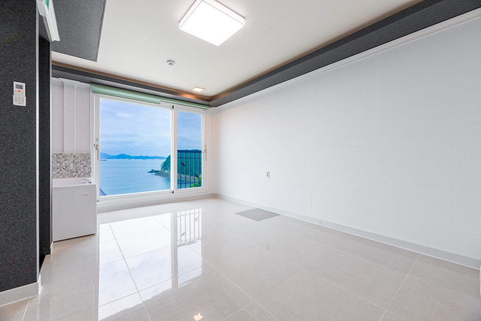 Namhae Modern Spa Pension
