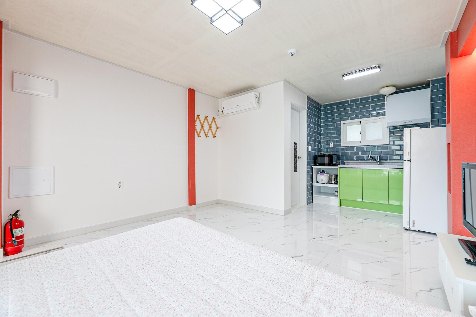 Namhae Modern Spa Pension