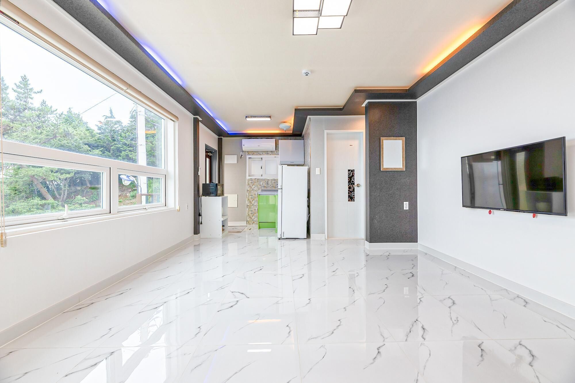 Namhae Modern Spa Pension