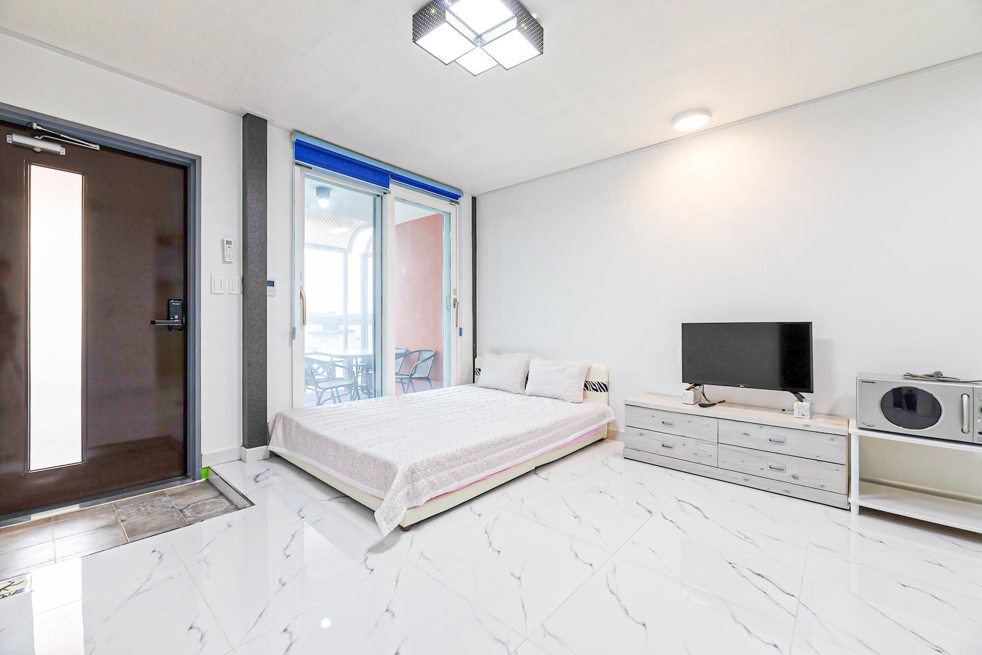 Namhae Modern Spa Pension