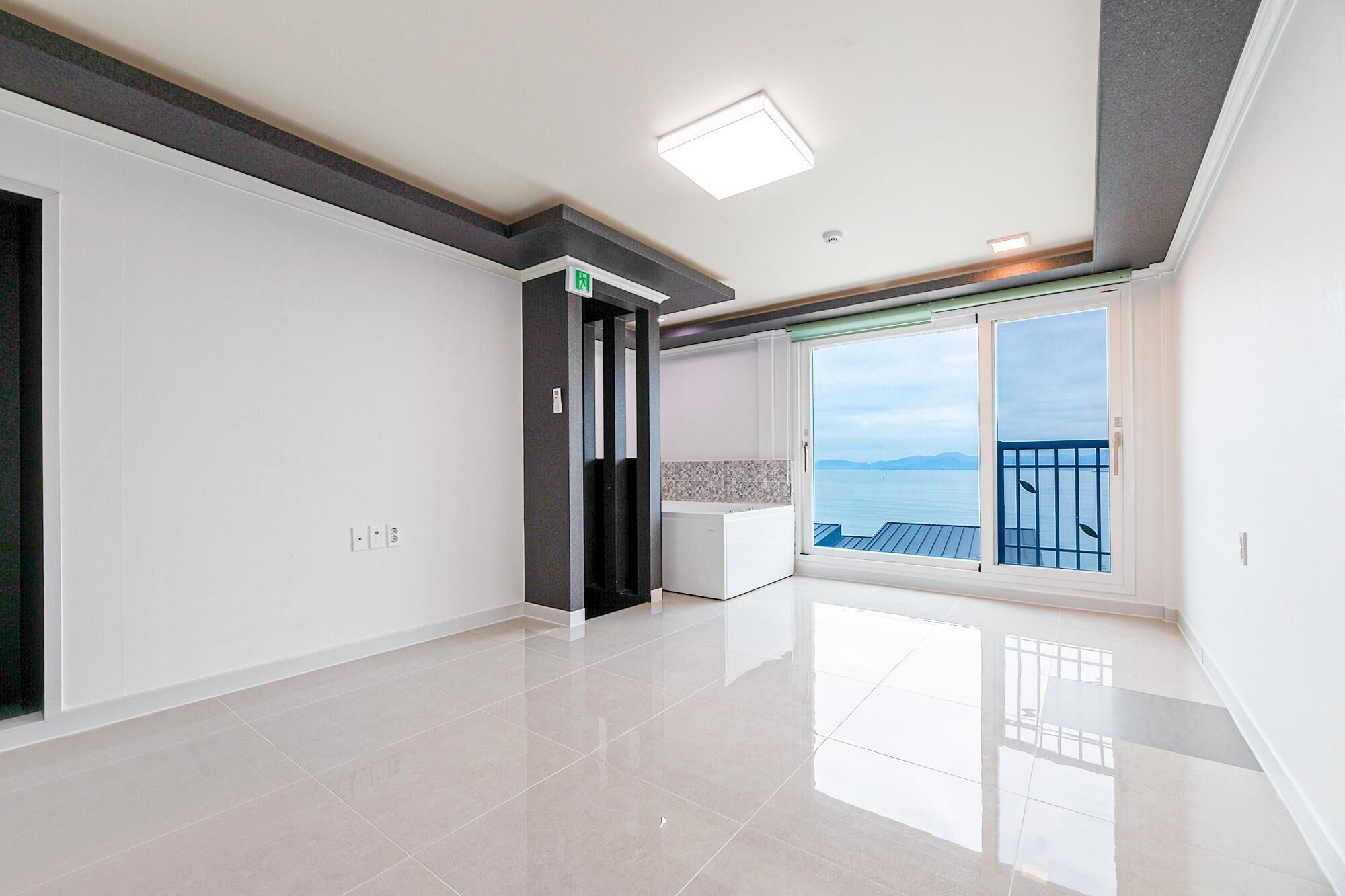 Namhae Modern Spa Pension
