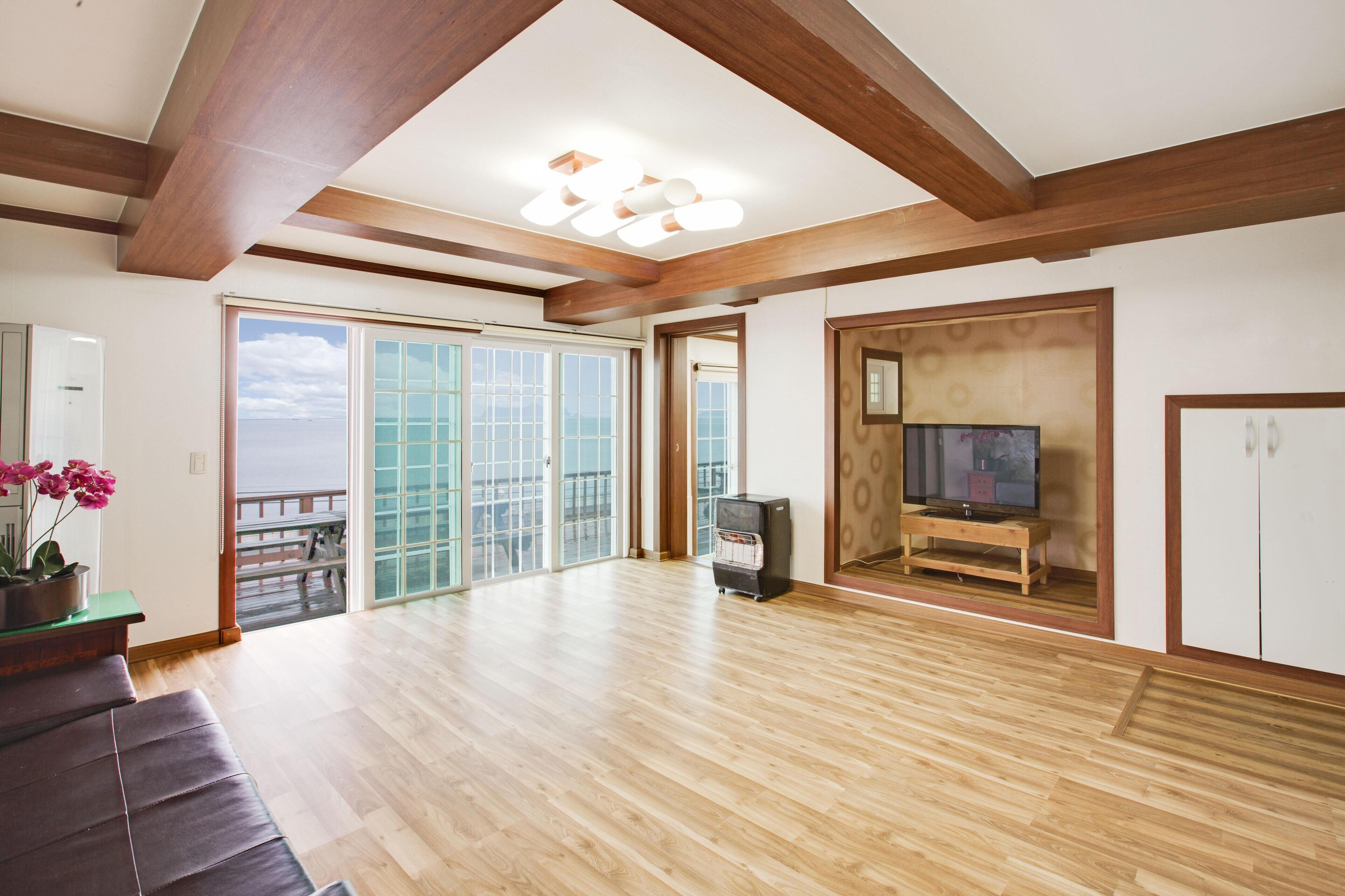 Namhae Mongdol Beach Pension