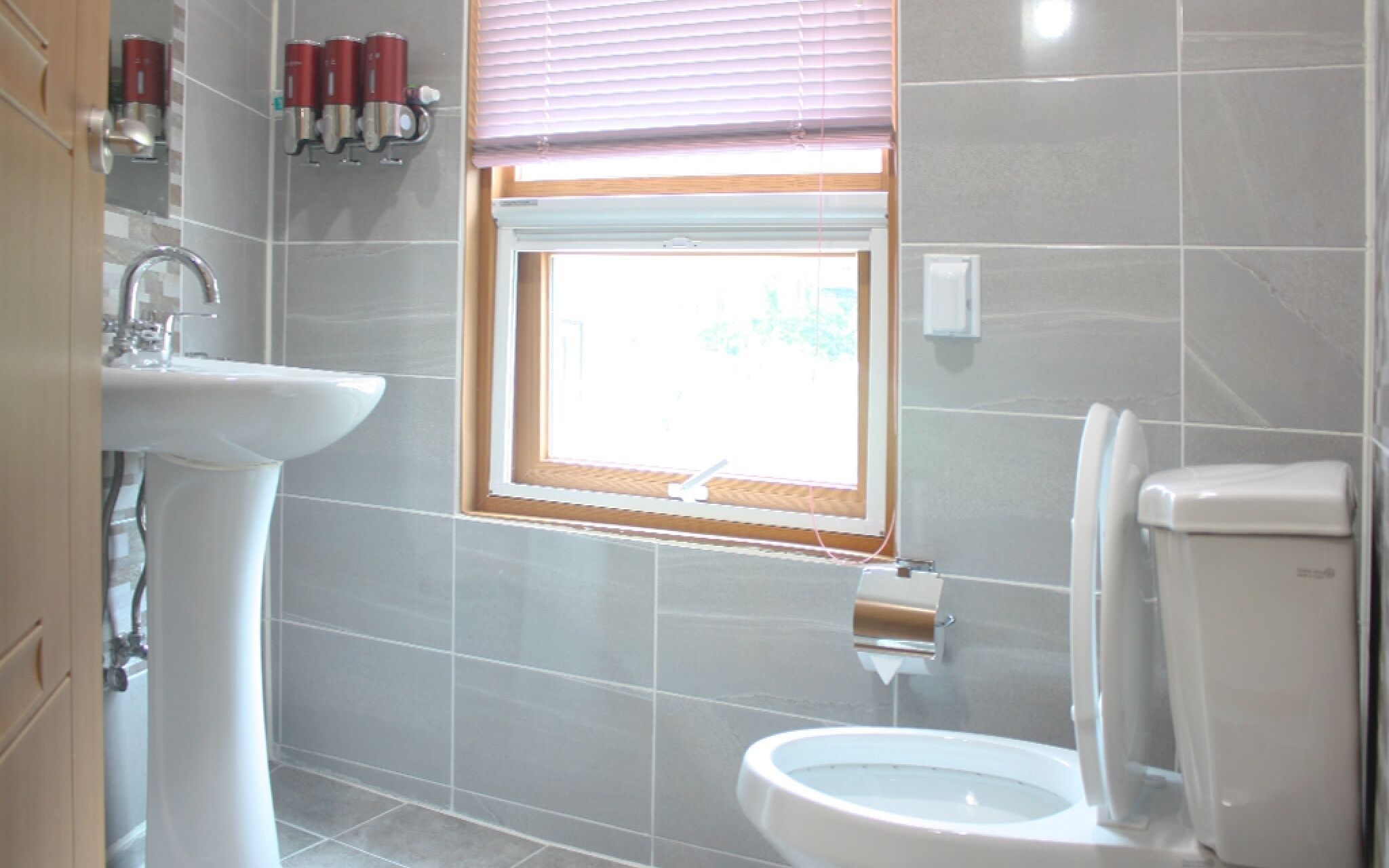 Namhae Myeongpum Guest House