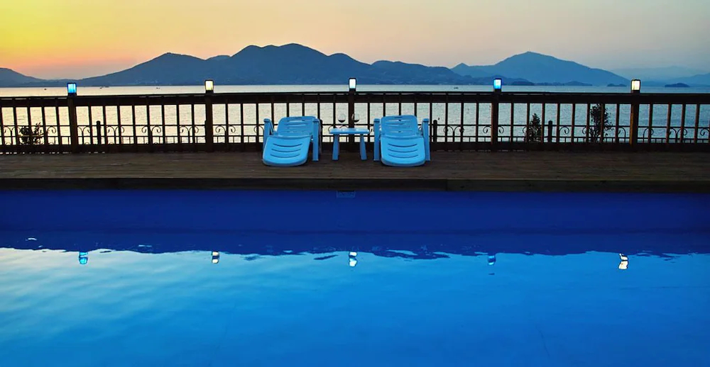 Namhae Noel Bada Pension