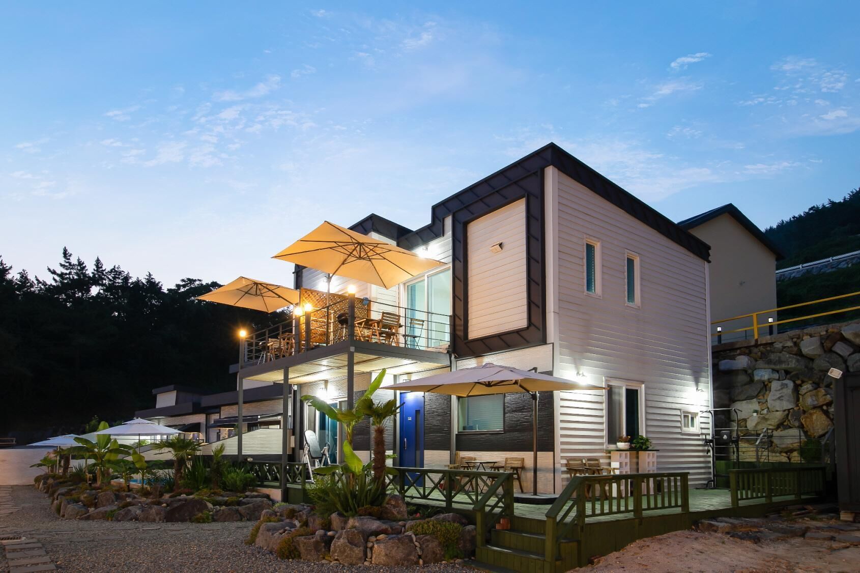 Namhae Sea And View Pool Villa Pension