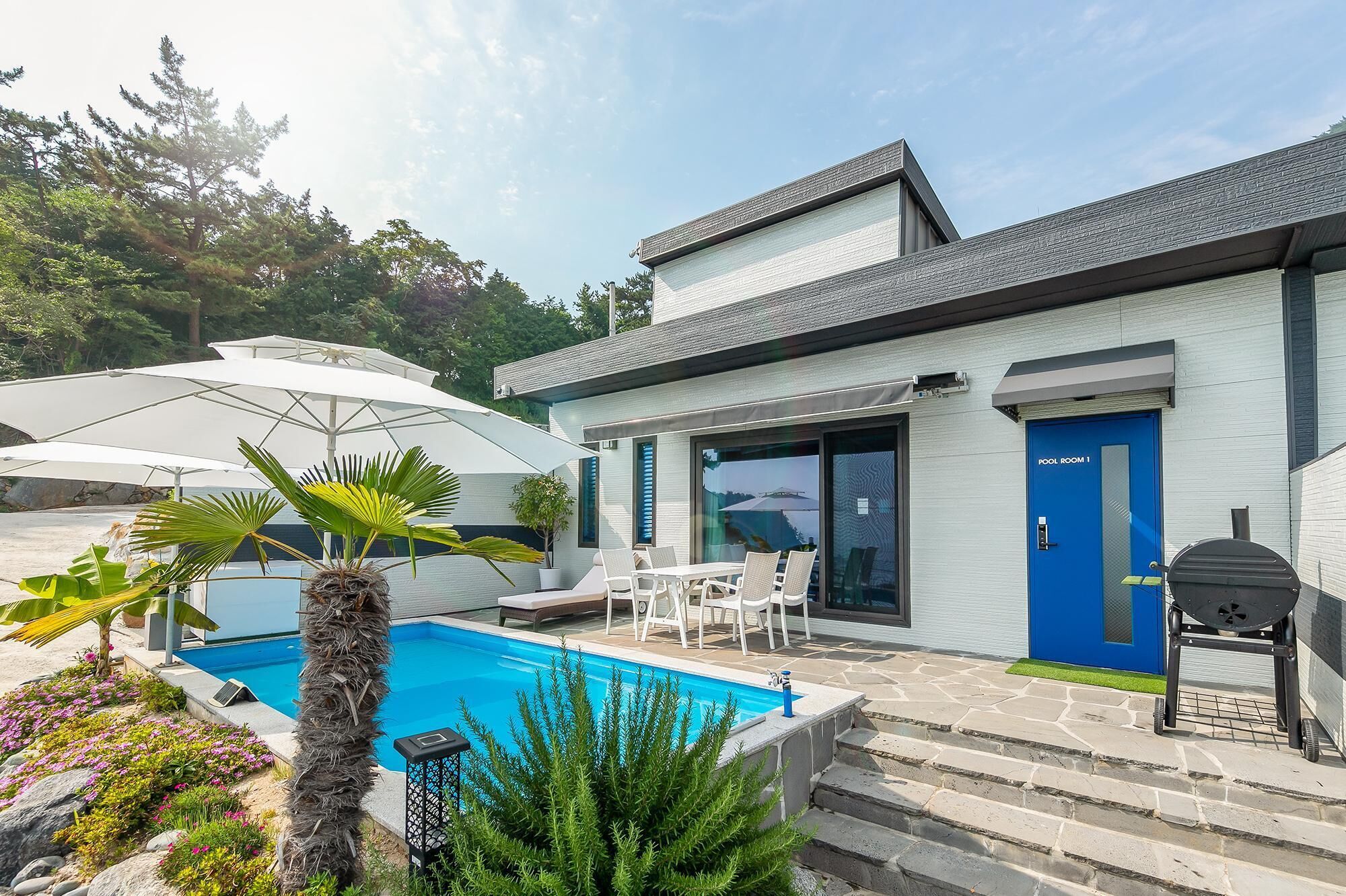 Namhae Sea And View Pool Villa Pension