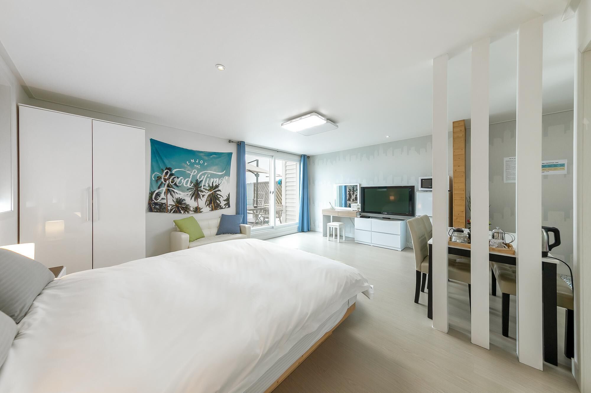 Namhae Sea And View Pool Villa Pension