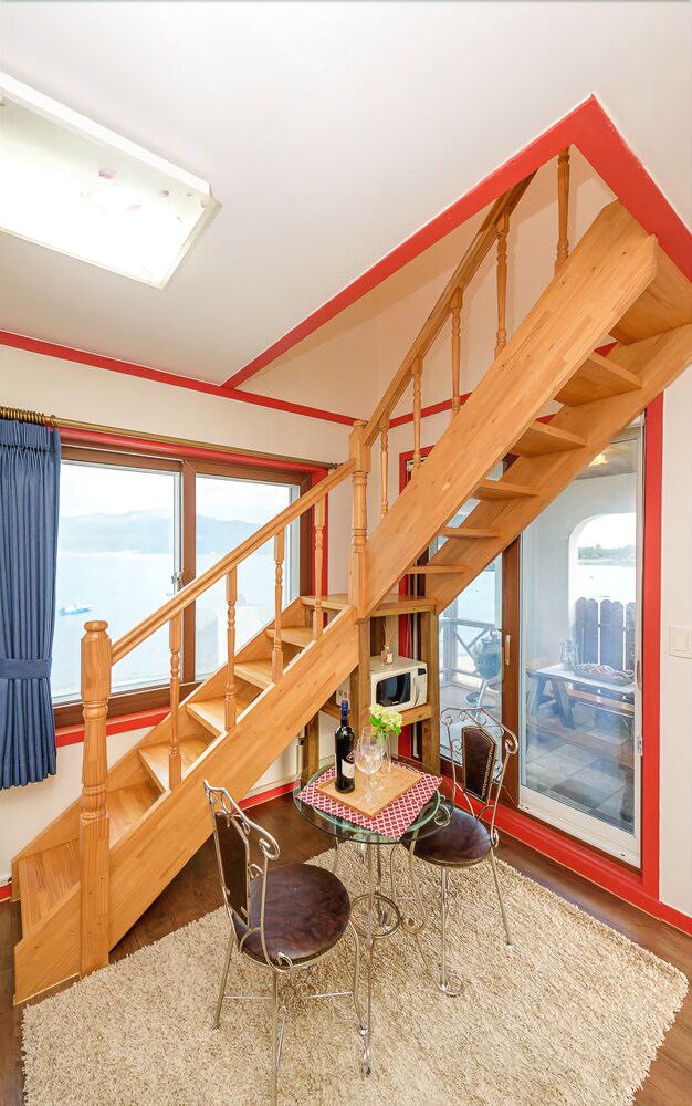 Namhae Sea N Star Pension