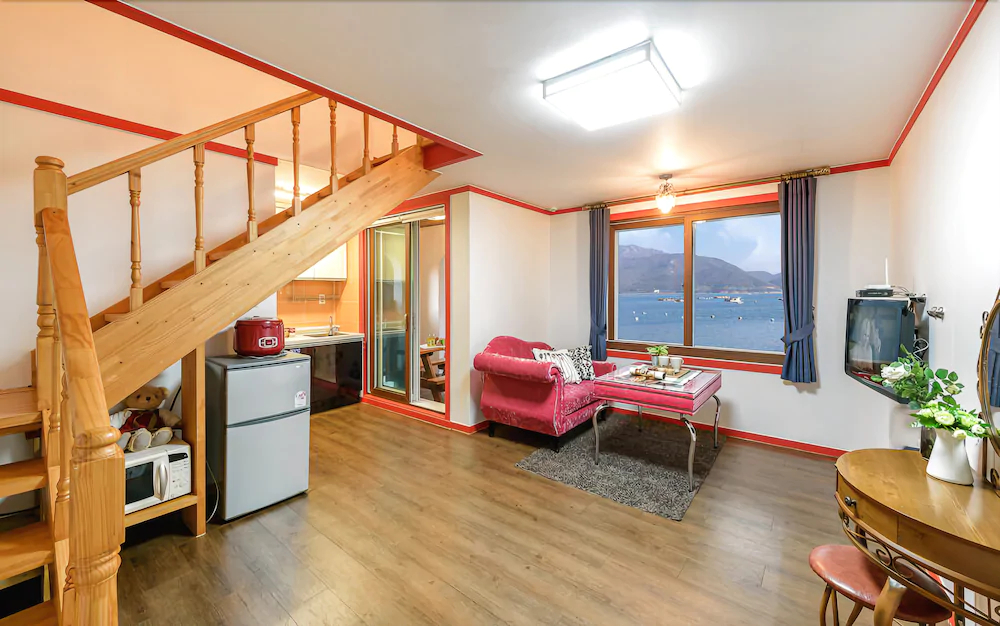 Namhae Sea N Star Pension