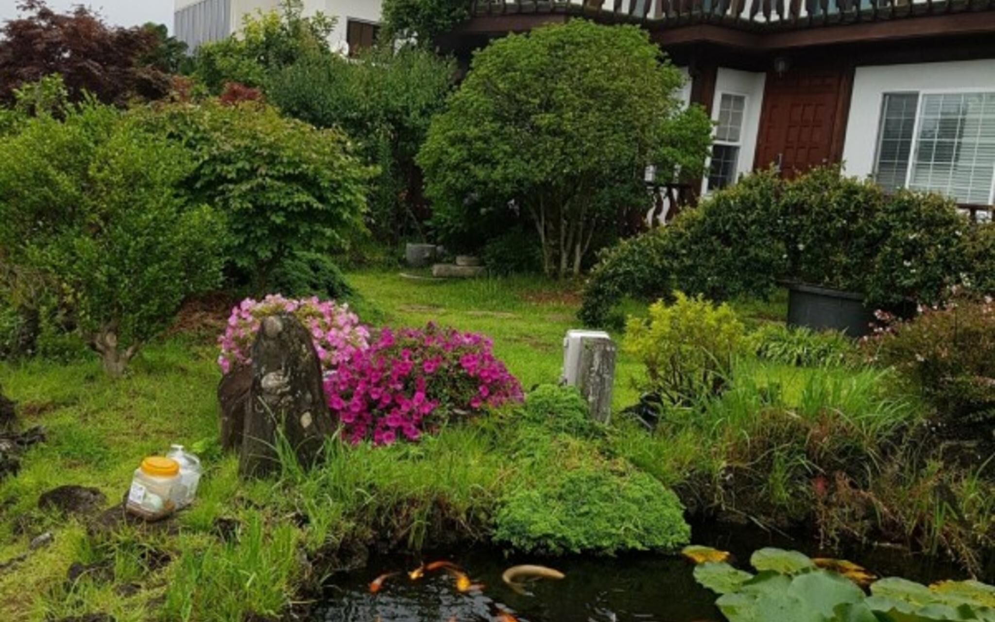 Namhae Seokbujak Jeongwon Pension