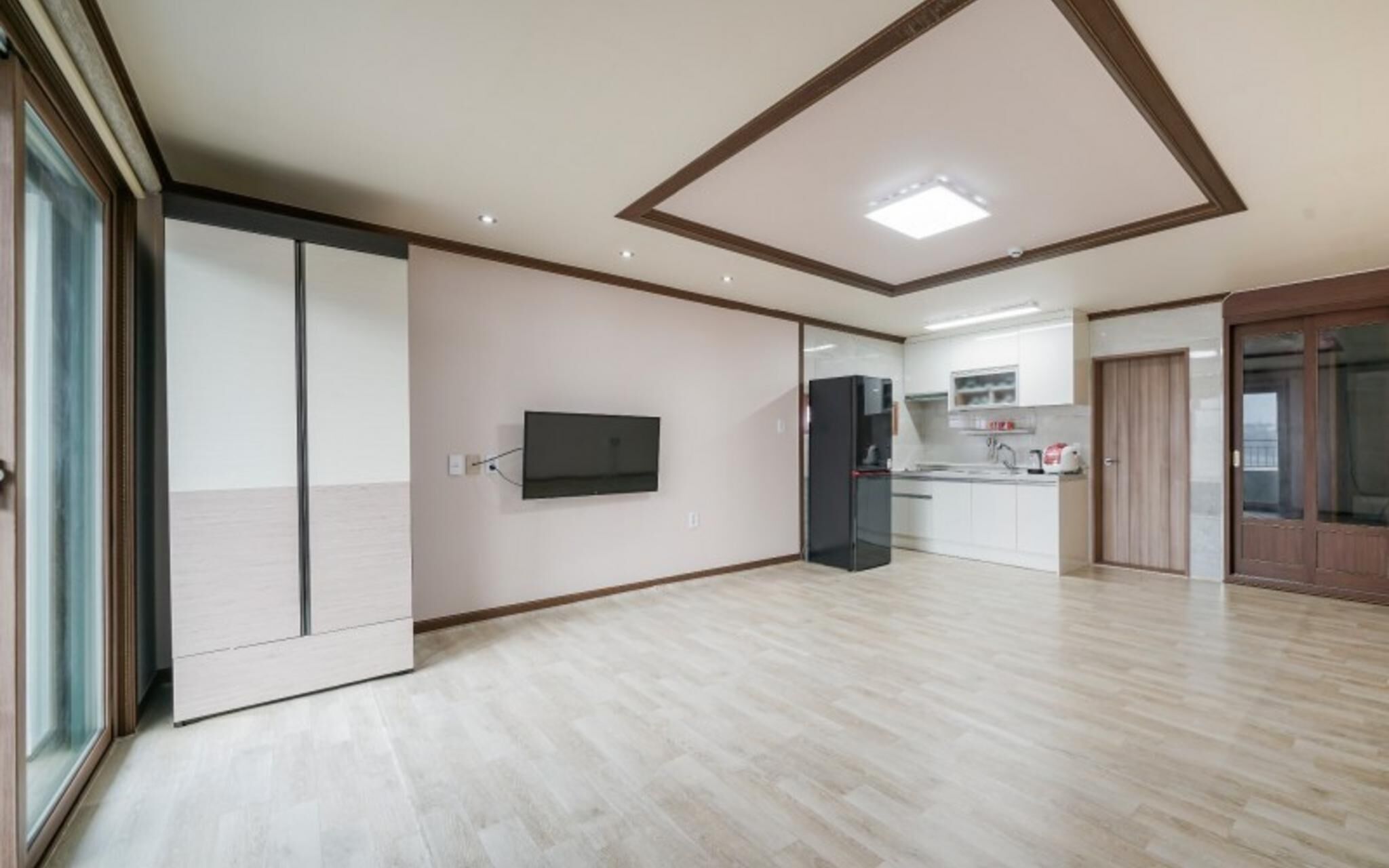 Namhaeseommaeulbada Pension