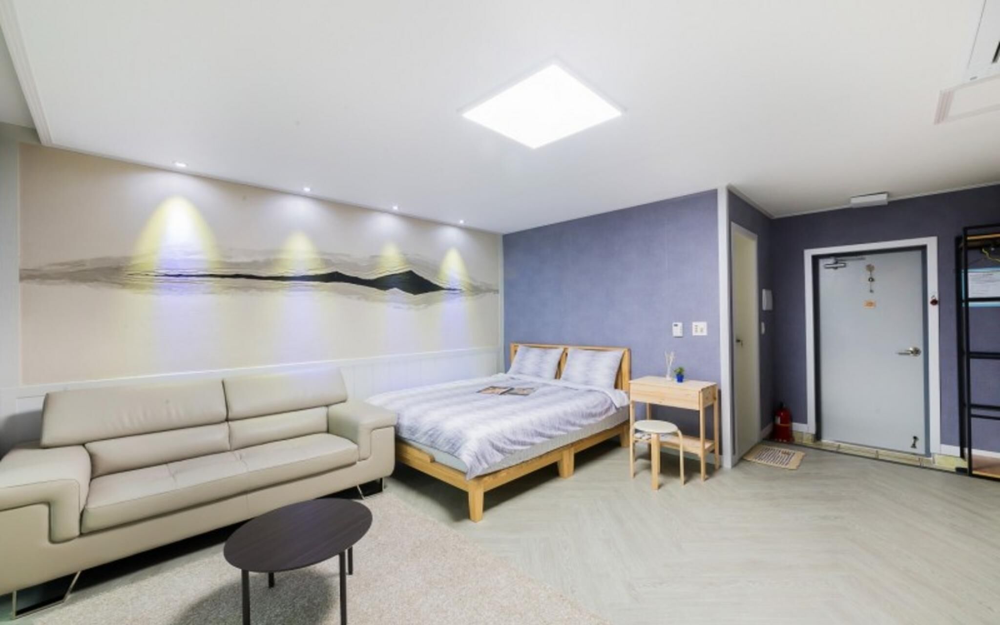 Namhae Traum House Bed and Breakfast