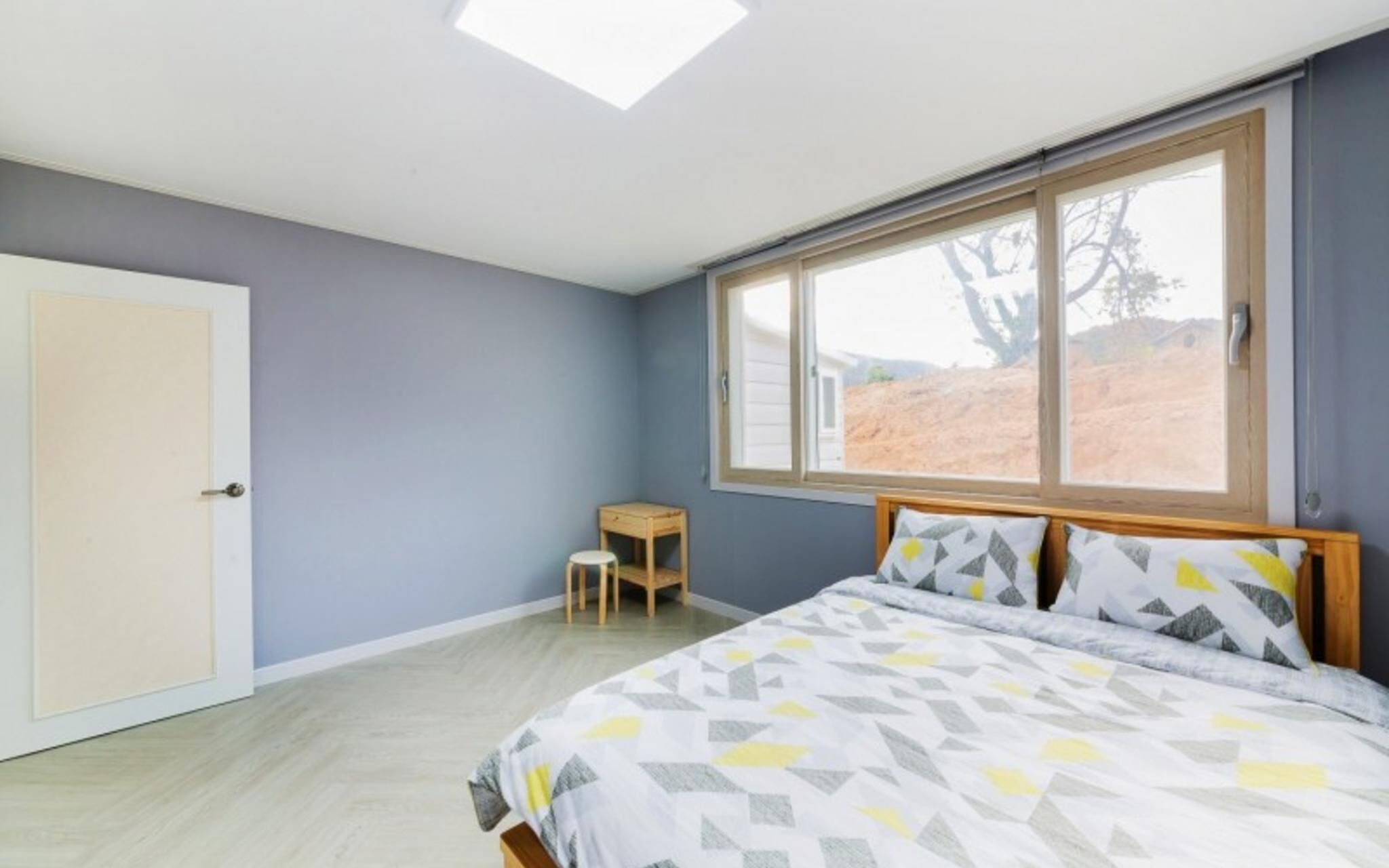 Namhae Traum House Bed and Breakfast