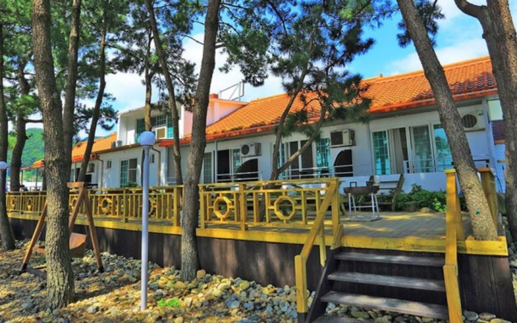 Namhae Wolpo Pension