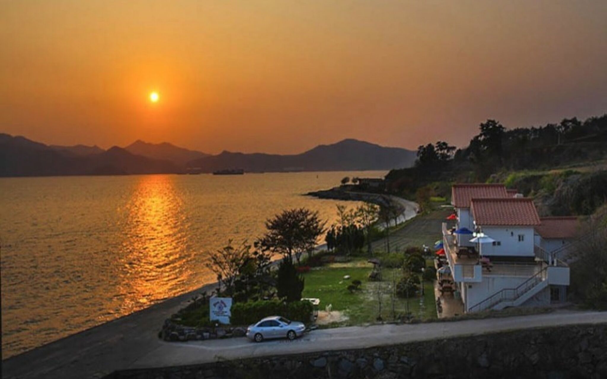 Namhae Zen House Pension