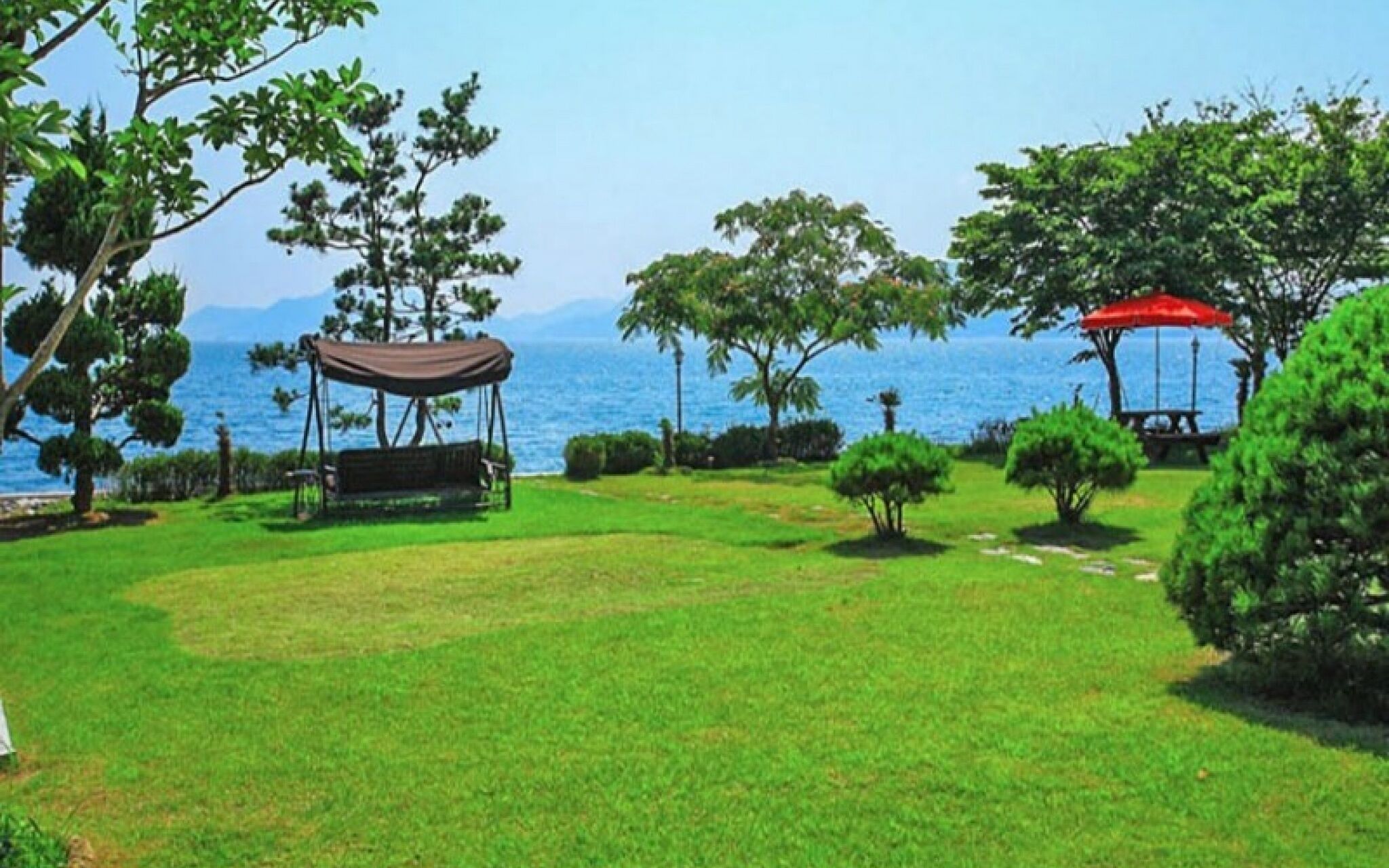 Namhae Zen House Pension