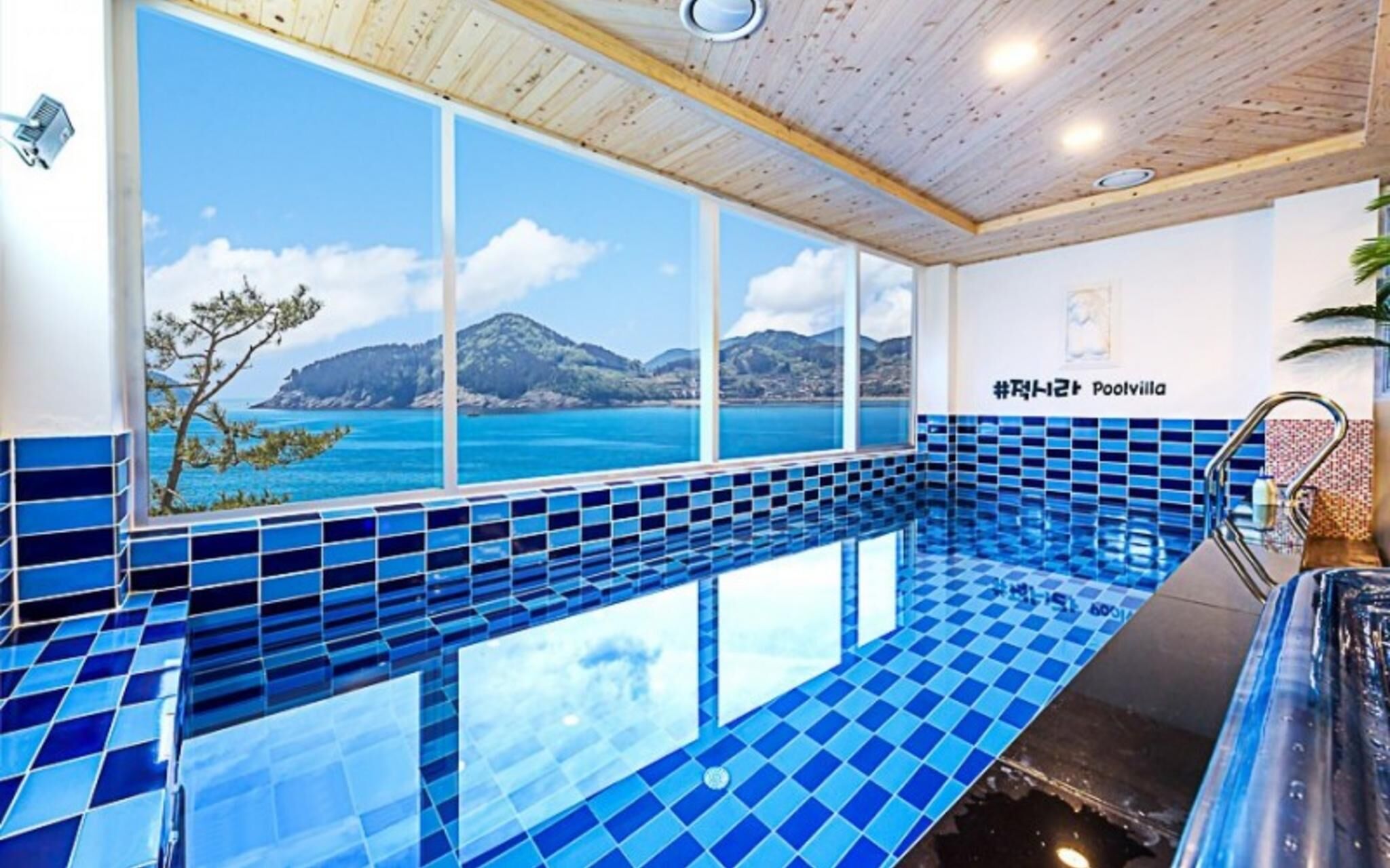 Nanhae Jeogsila Pool Villa
