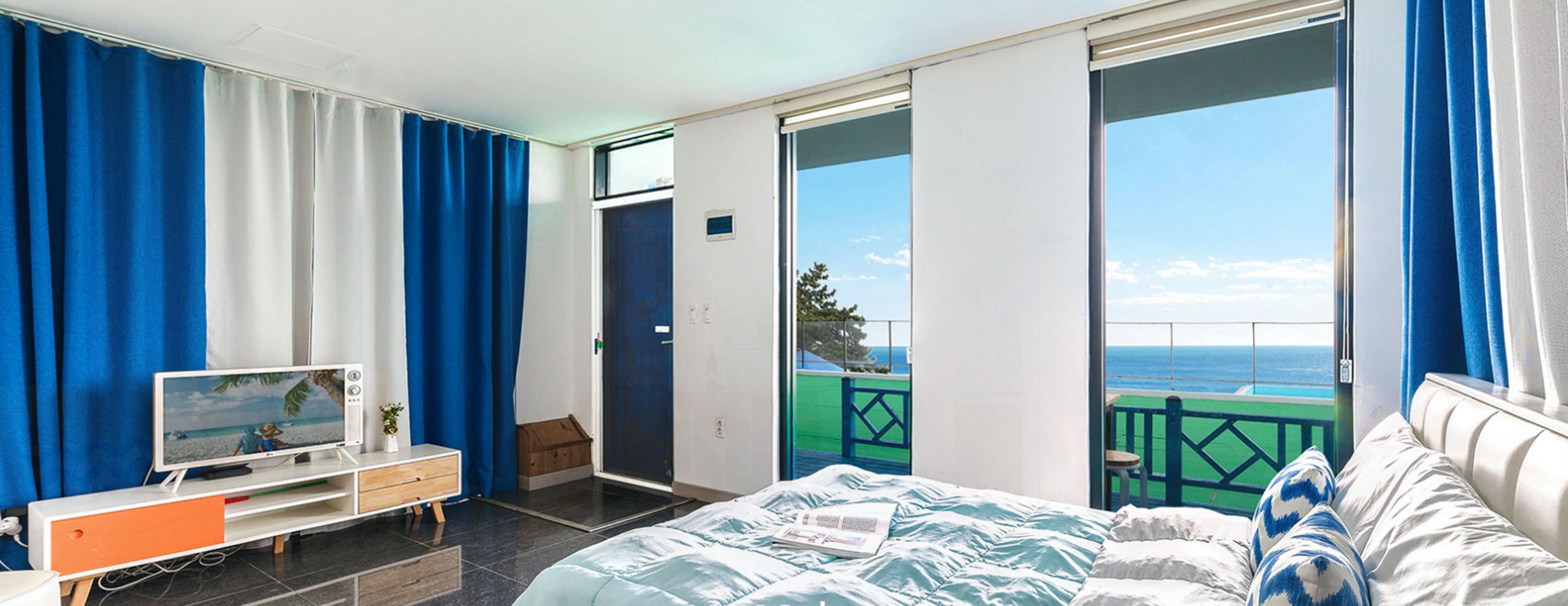 Santorini-N Pension