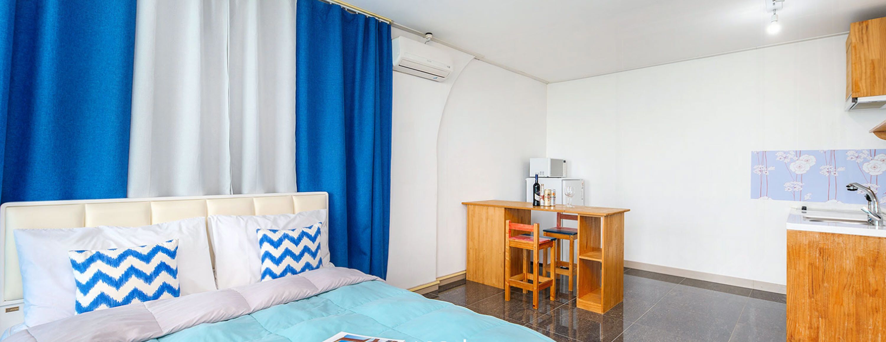 Santorini-N Pension