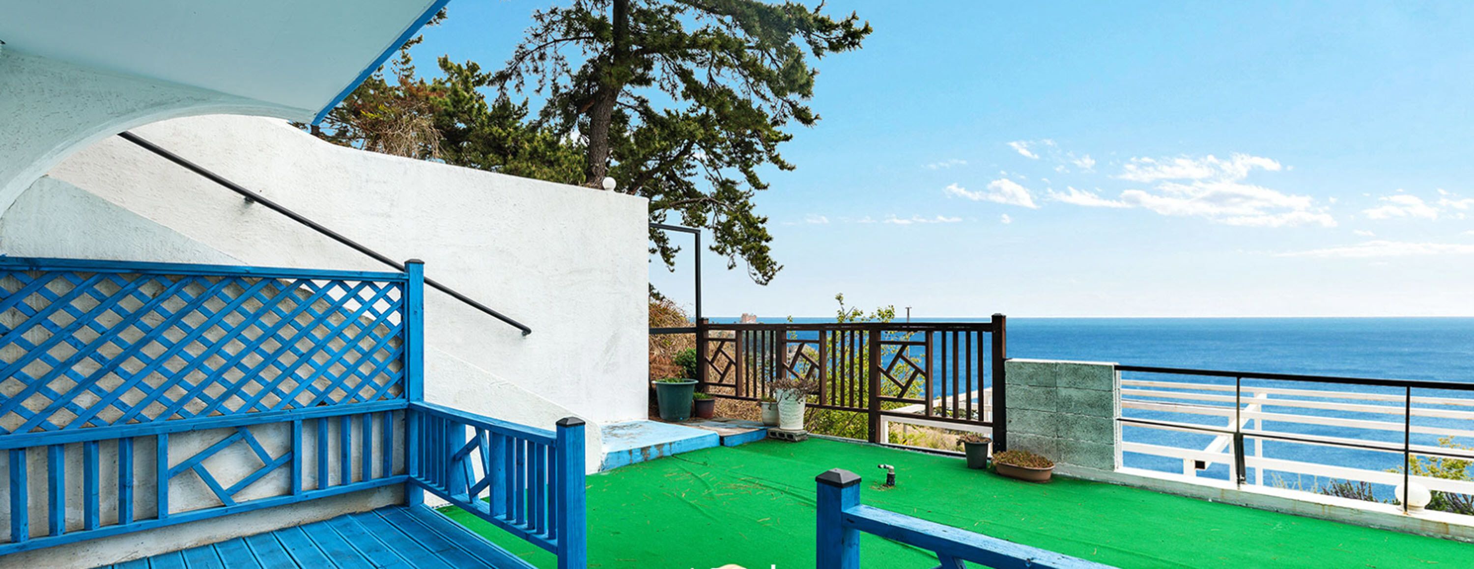 Santorini-N Pension