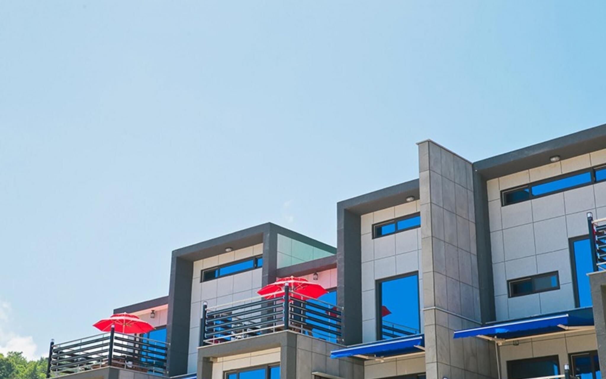 South Marine Spa Pension