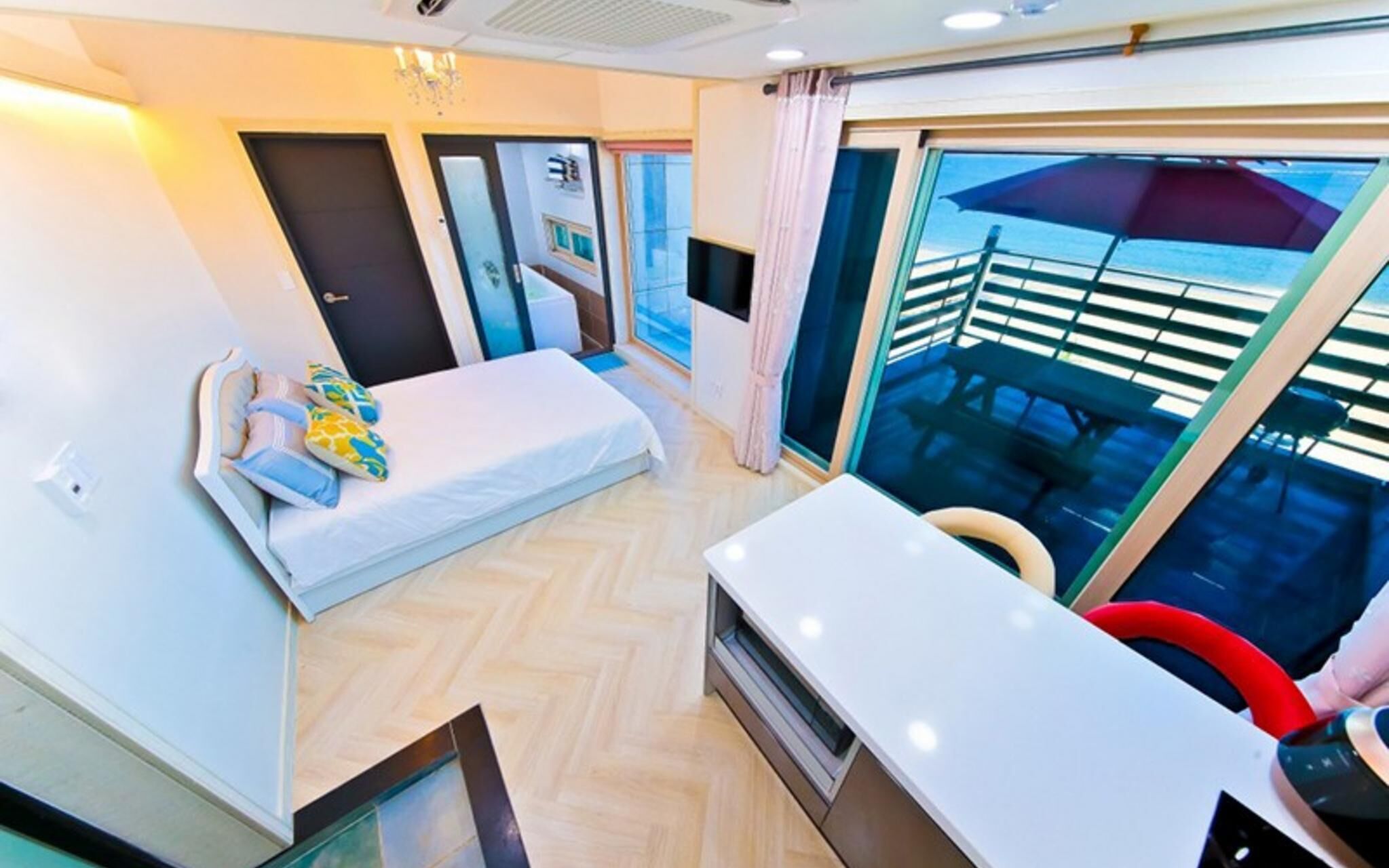 South Marine Spa Pension