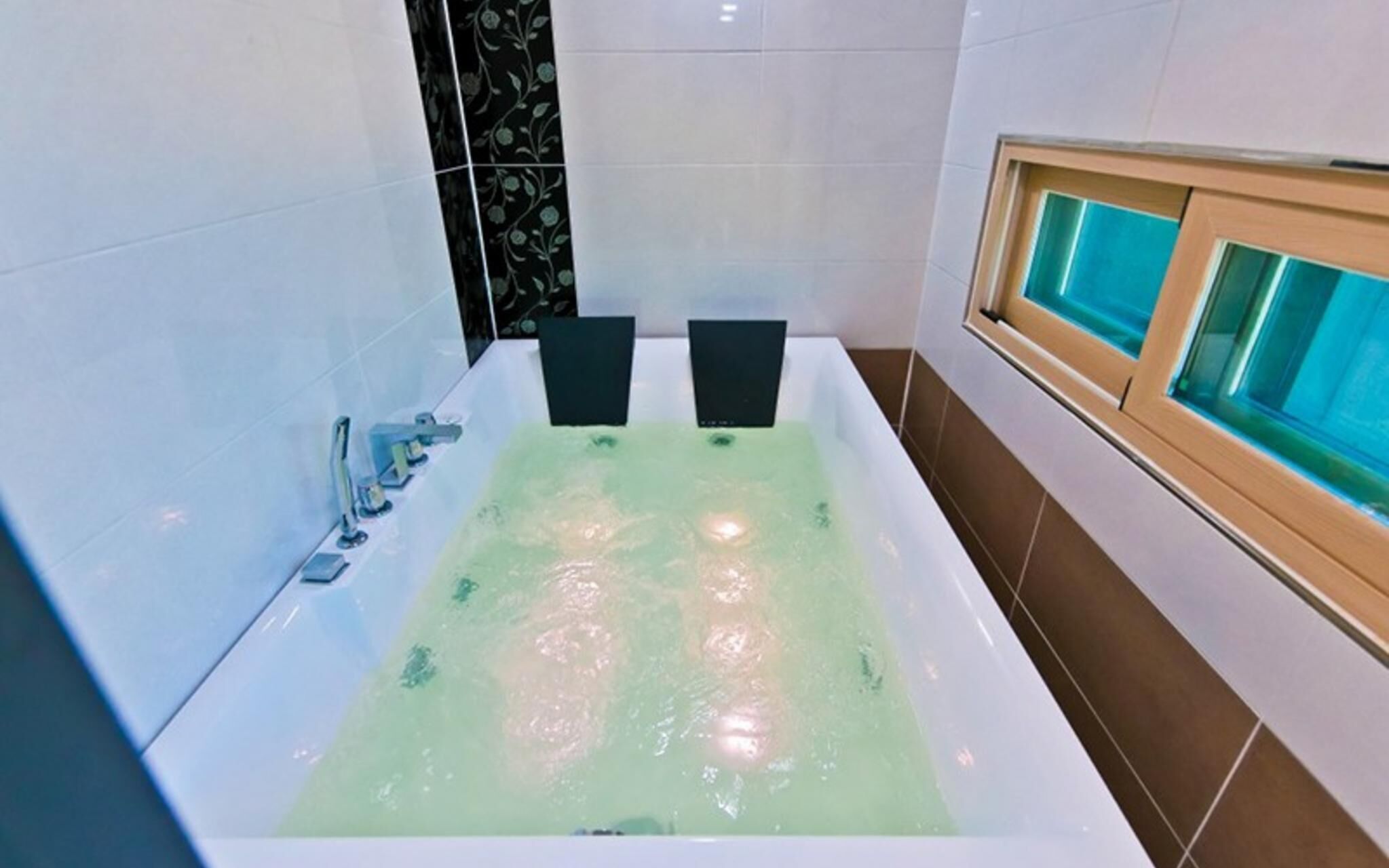 South Marine Spa Pension