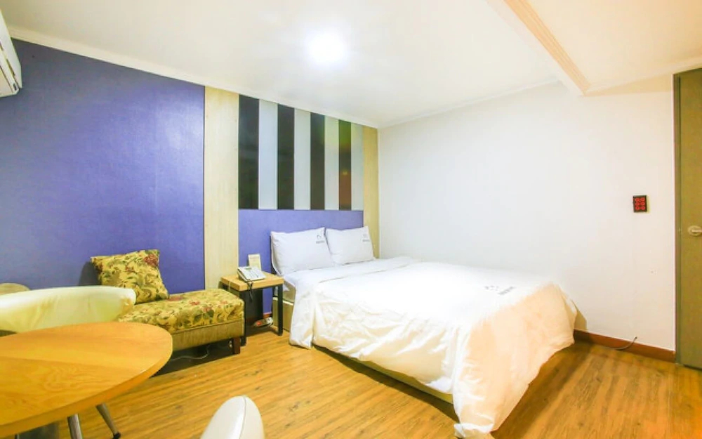 Internet Motel