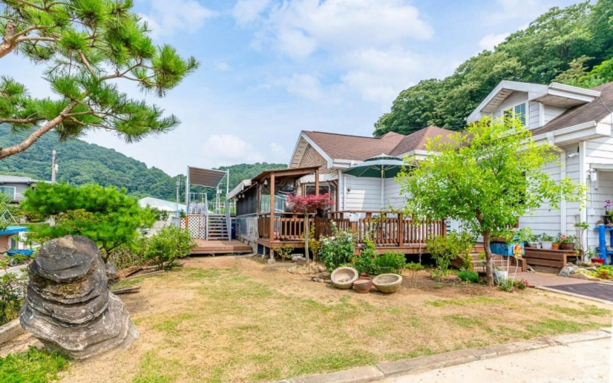 Paju Sandle Pension