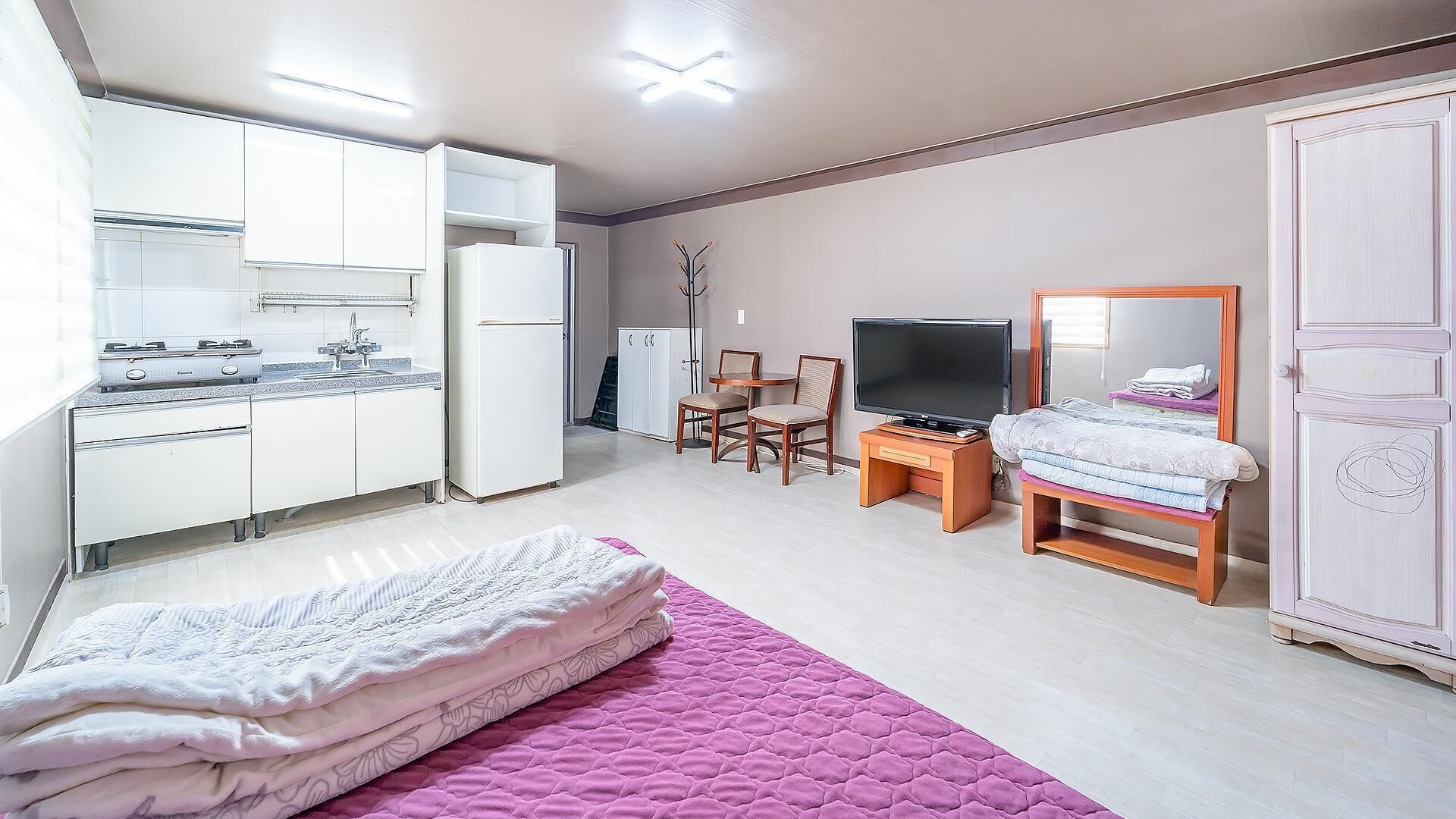 Paju Sugavill Agyeon Dongban Pension