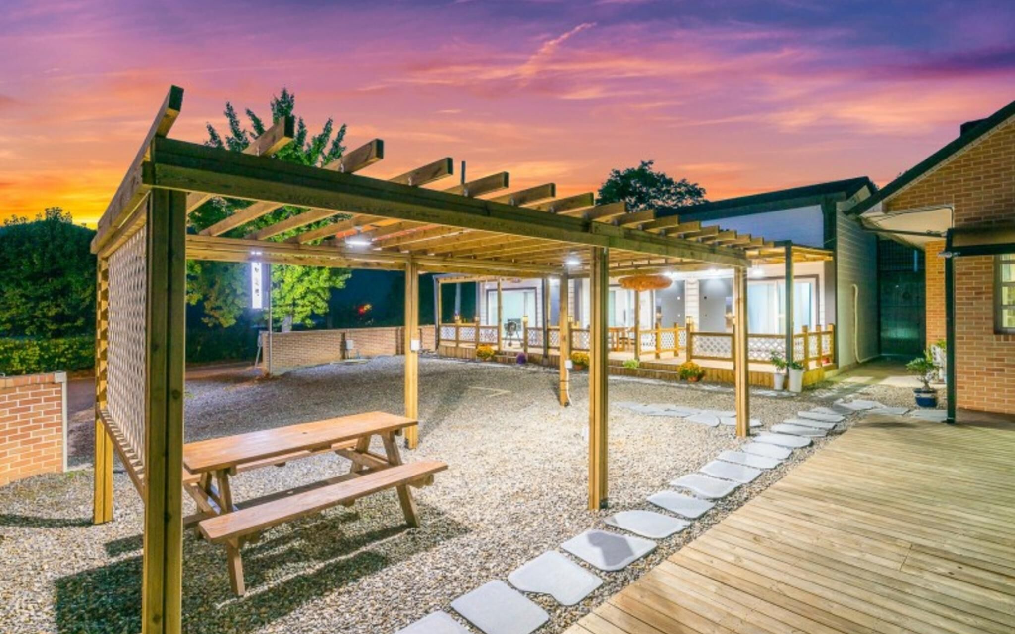 Paju Tteuranchae Pension
